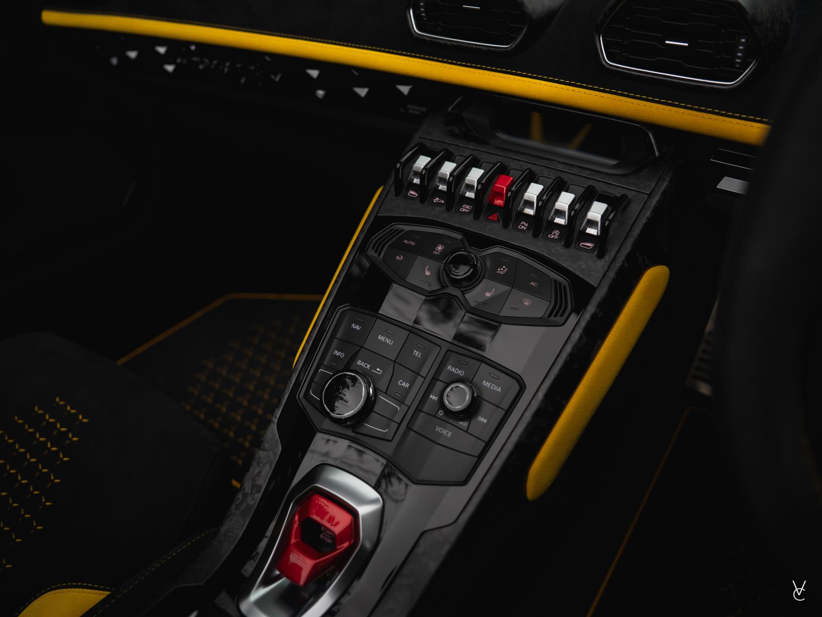 Lamborghini Huracan 5.2 V10 LP 640-4 Performante Spyder 2dr Petrol LDF 4WD Euro 6 (s/s) (640 ps)