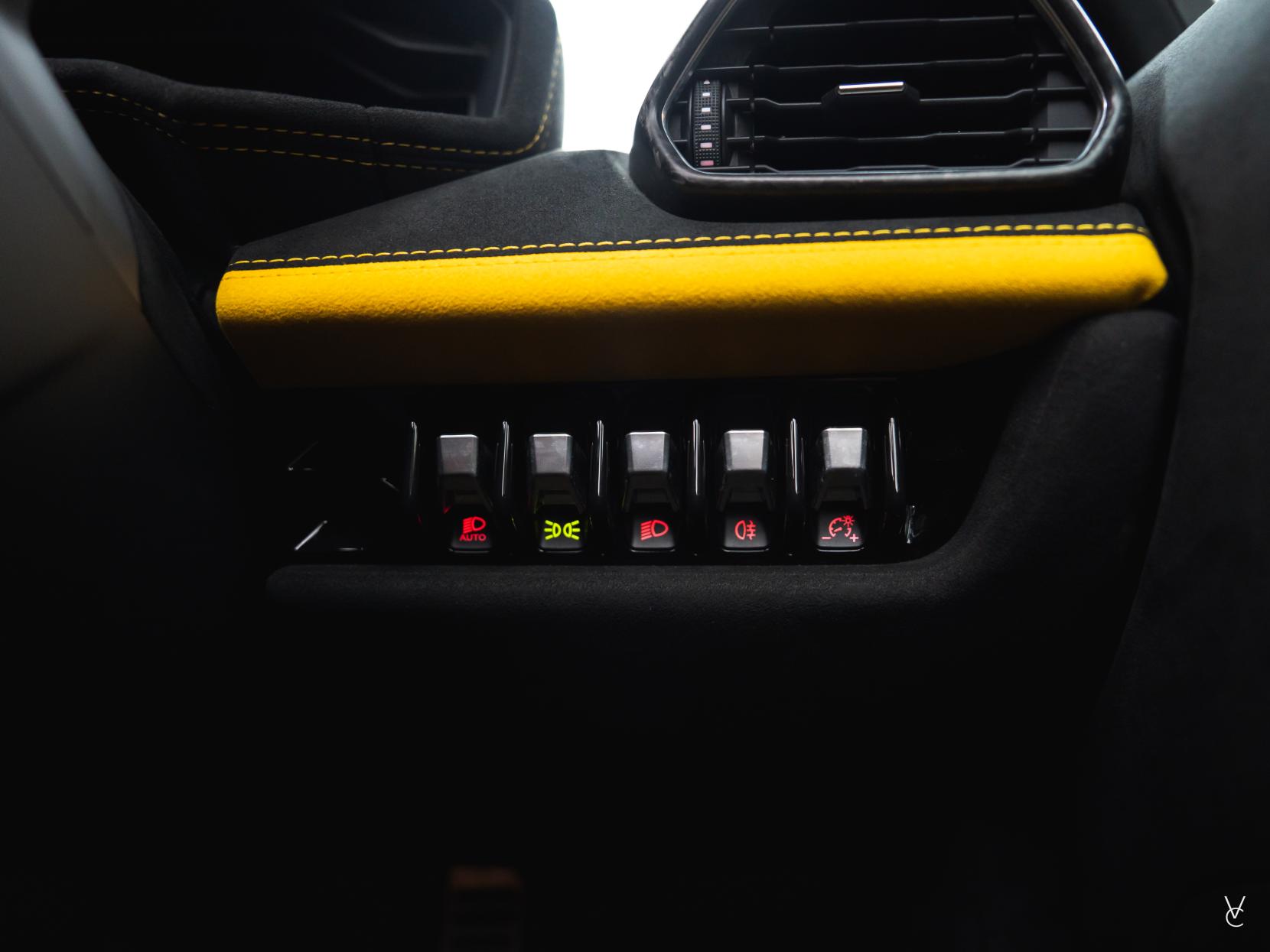 Lamborghini Huracan 5.2 V10 LP 640-4 Performante Spyder 2dr Petrol LDF 4WD Euro 6 (s/s) (640 ps)