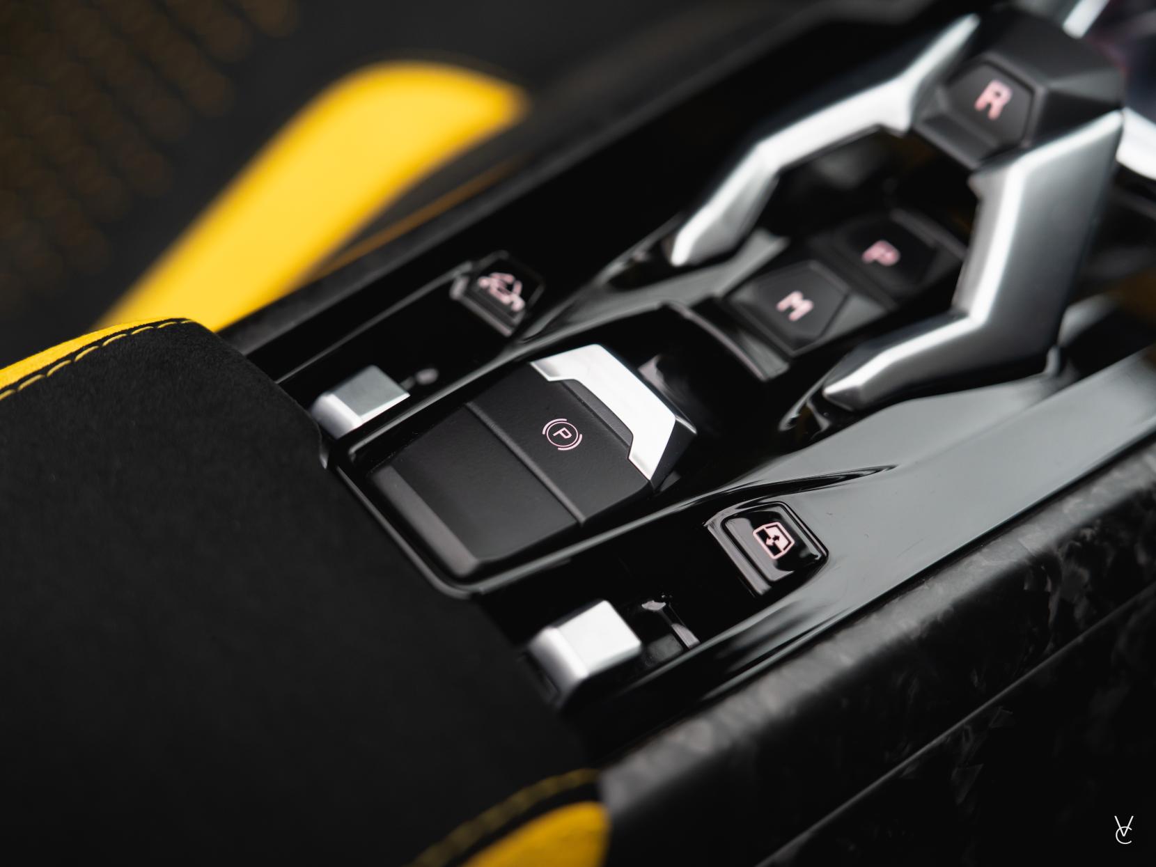 Lamborghini Huracan 5.2 V10 LP 640-4 Performante Spyder 2dr Petrol LDF 4WD Euro 6 (s/s) (640 ps)