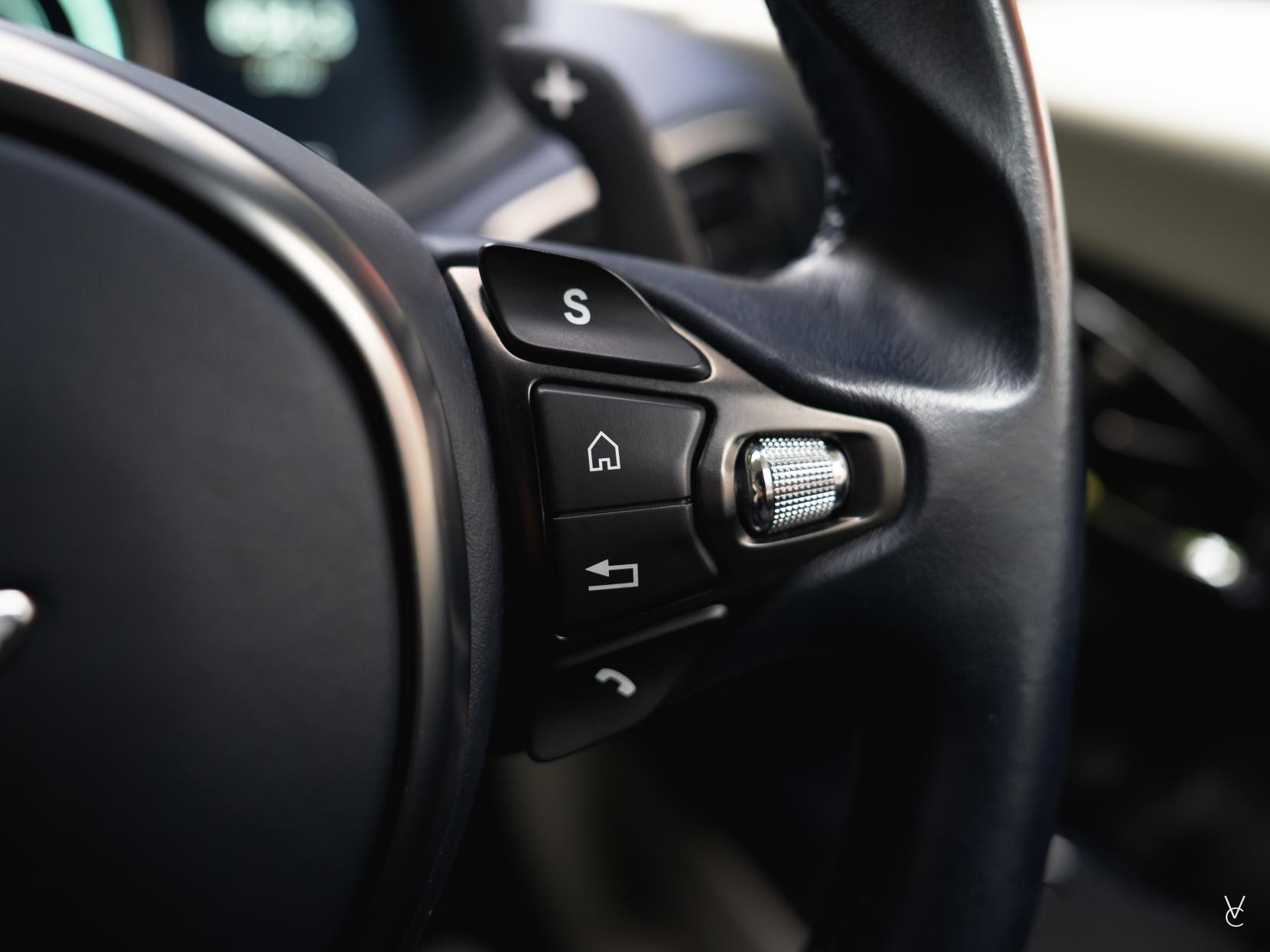 Aston Martin DB11 5.2 V12 Coupe 2dr Petrol Auto Euro 6 (s/s) (608 ps)