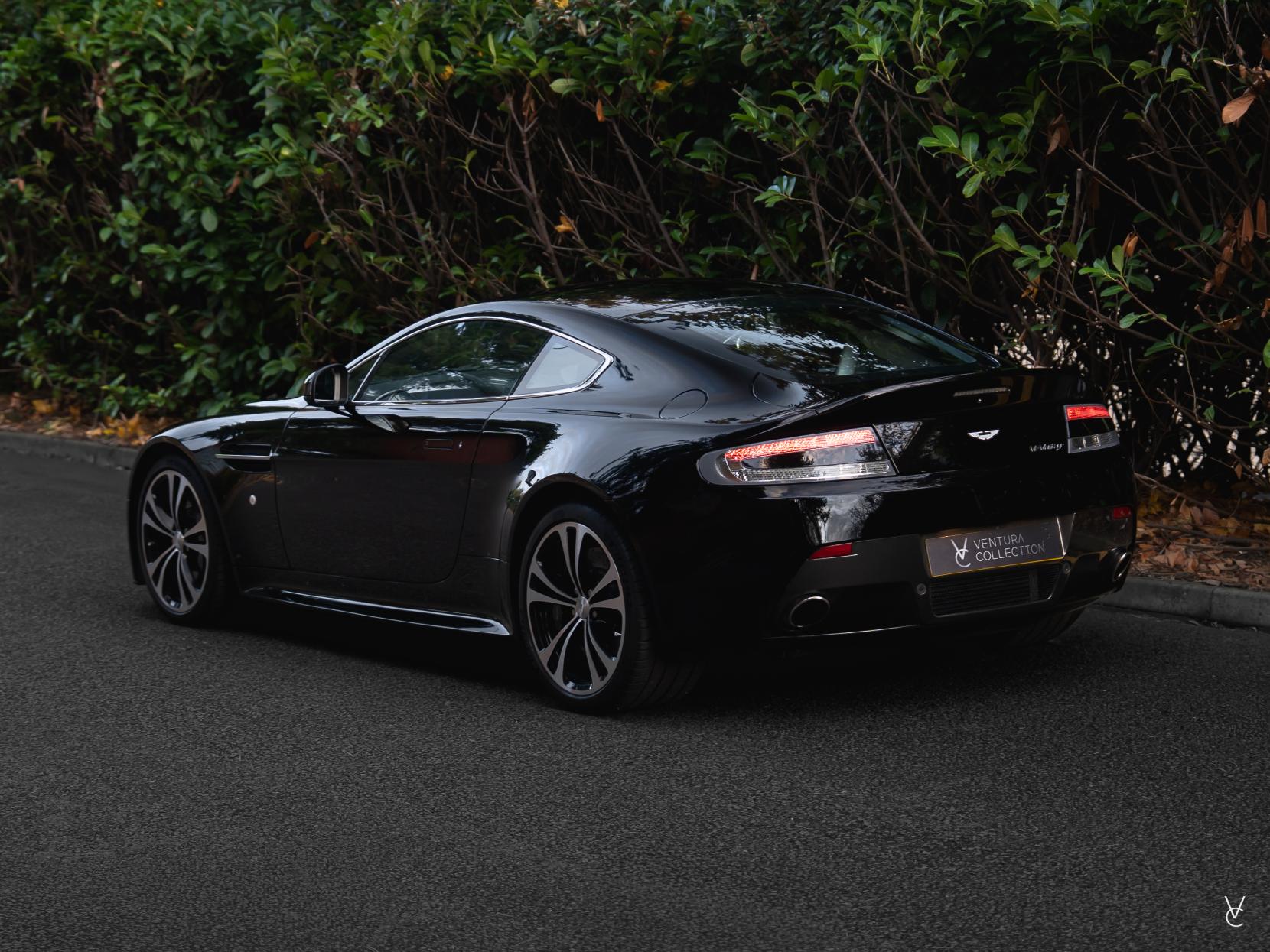 Aston Martin Vantage 6.0 V12 Coupe 2dr Petrol Manual Euro 4 (510 bhp)