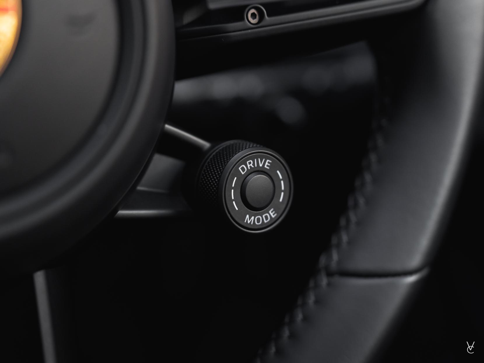 Porsche 911 3.0T 992 Carrera 4 GTS Coupe 2dr Petrol PDK 4WD Euro 6 (s/s) (480 ps)