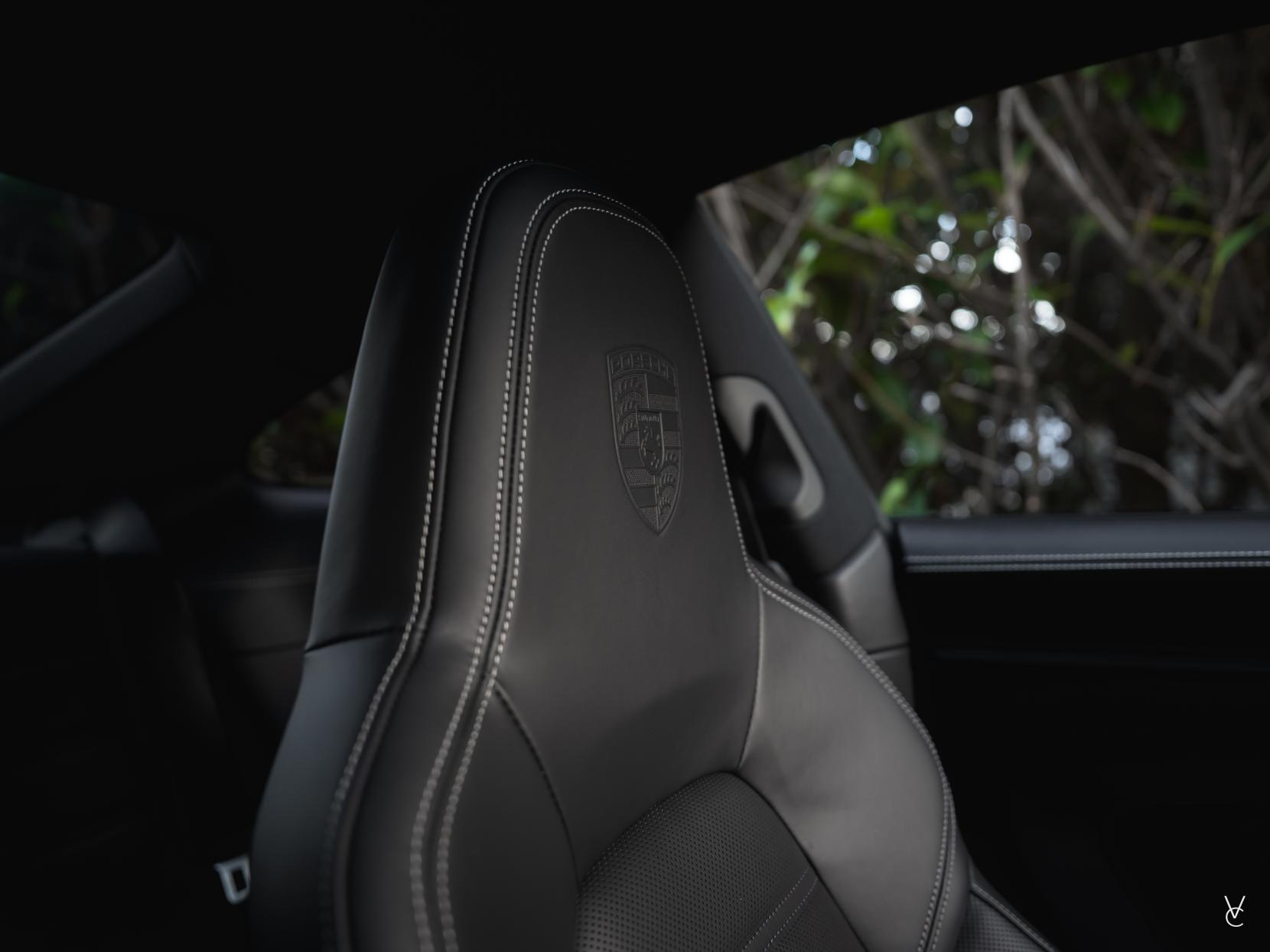 Porsche 911 3.0T 992 Carrera 4 GTS Coupe 2dr Petrol PDK 4WD Euro 6 (s/s) (480 ps)