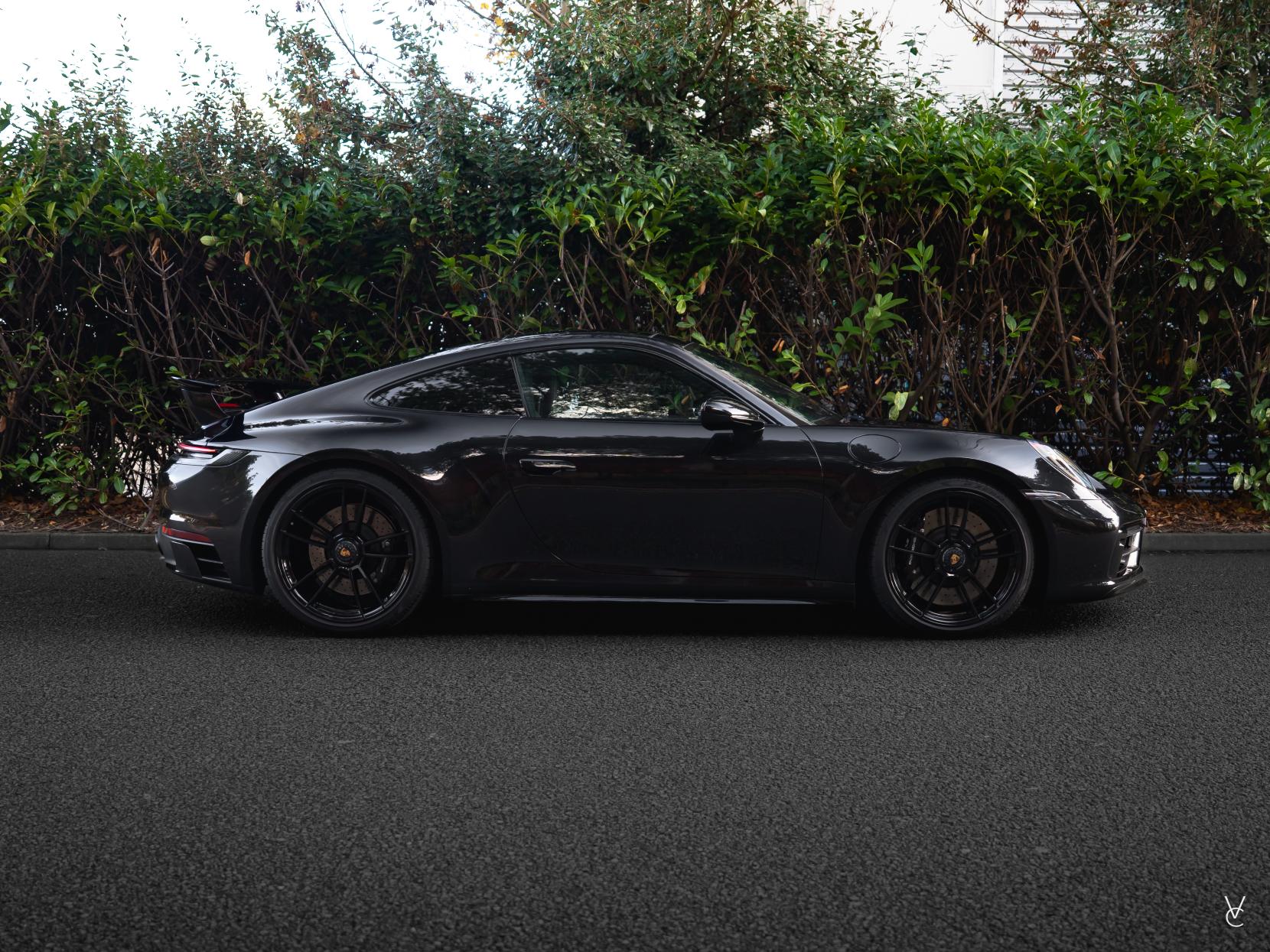 Porsche 911 3.0T 992 Carrera 4 GTS Coupe 2dr Petrol PDK 4WD Euro 6 (s/s) (480 ps)