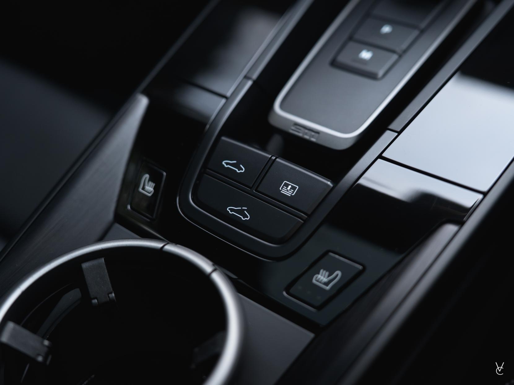 Porsche 911 3.0T 992 Carrera 4 GTS Coupe 2dr Petrol PDK 4WD Euro 6 (s/s) (480 ps)