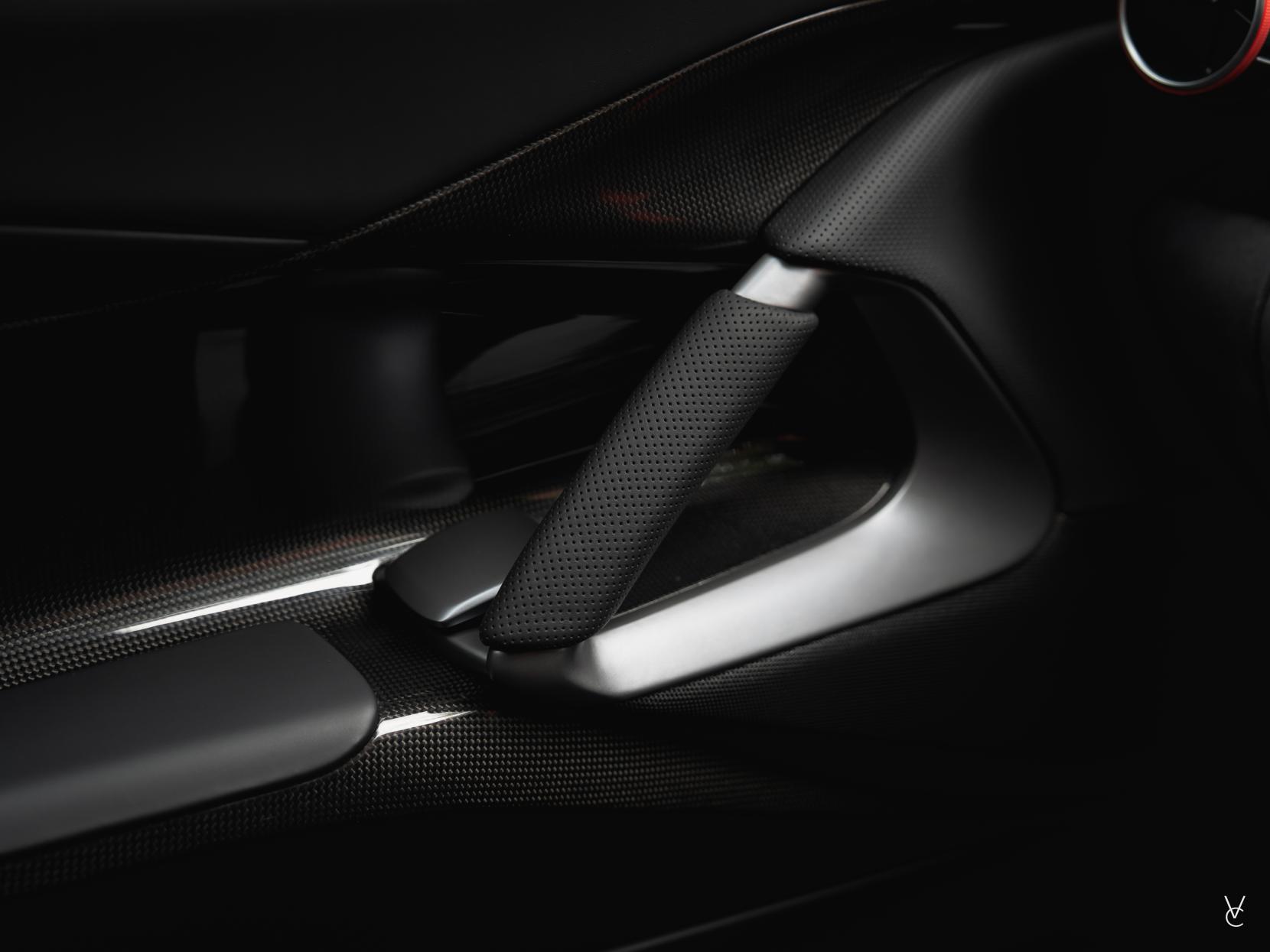 Ferrari 812 Superfast 6.5 V12 Coupe 2dr Petrol F1 DCT Euro 6 (s/s) (800 ps)