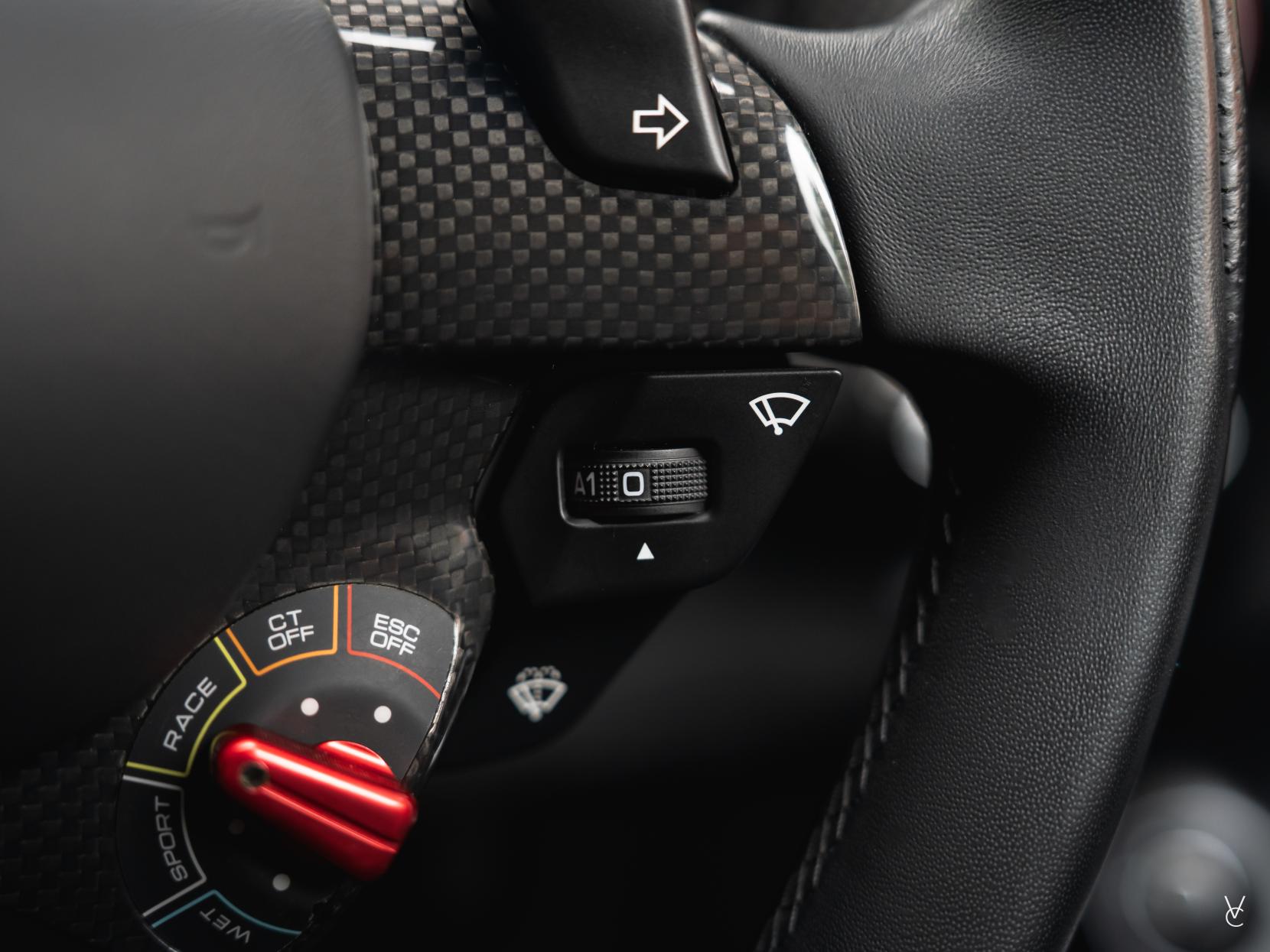 Ferrari 812 Superfast 6.5 V12 Coupe 2dr Petrol F1 DCT Euro 6 (s/s) (800 ps)