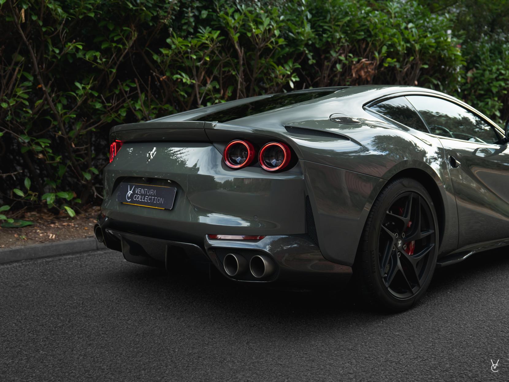 Ferrari 812 Superfast 6.5 V12 Coupe 2dr Petrol F1 DCT Euro 6 (s/s) (800 ps)