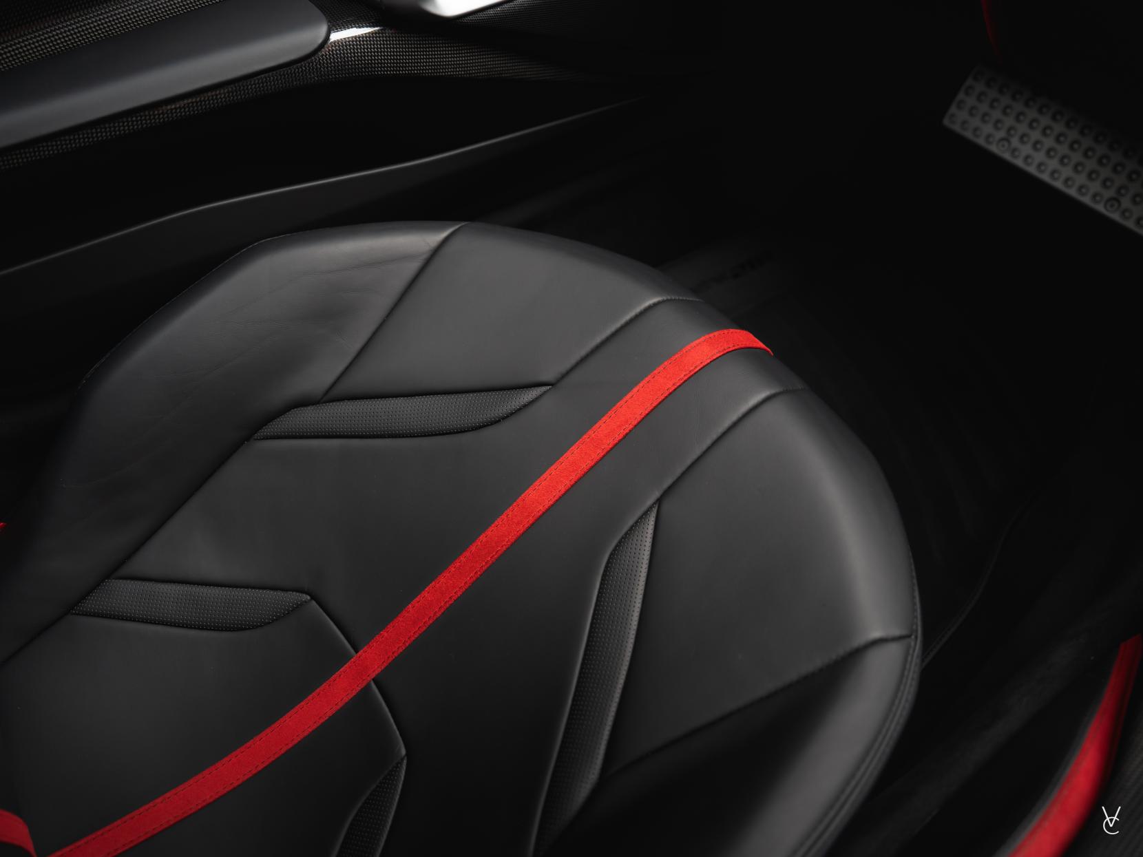 Ferrari 812 Superfast 6.5 V12 Coupe 2dr Petrol F1 DCT Euro 6 (s/s) (800 ps)