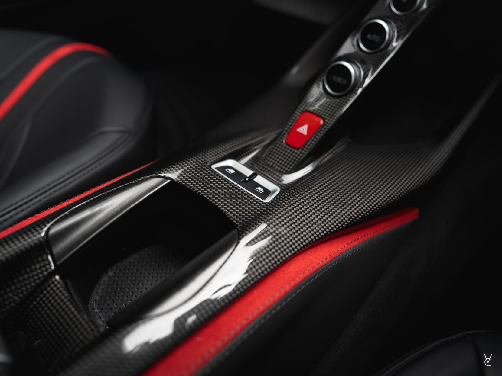 Ferrari 812 Superfast 6.5 V12 Coupe 2dr Petrol F1 DCT Euro 6 (s/s) (800 ps)