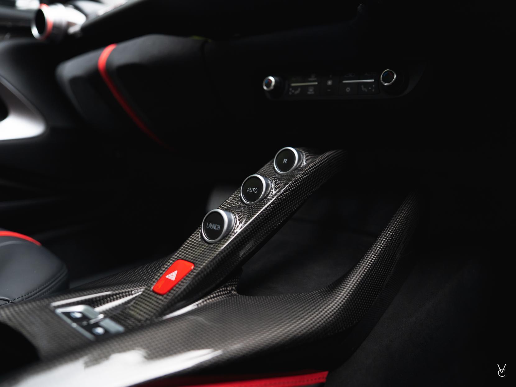 Ferrari 812 Superfast 6.5 V12 Coupe 2dr Petrol F1 DCT Euro 6 (s/s) (800 ps)