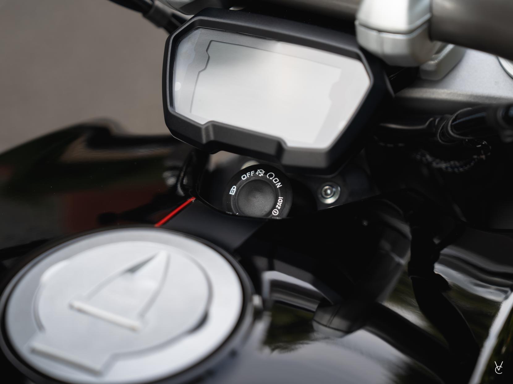 Ducati XDiavel 1262 S Custom Cruiser Petrol Manual Euro 4 (152 ps)