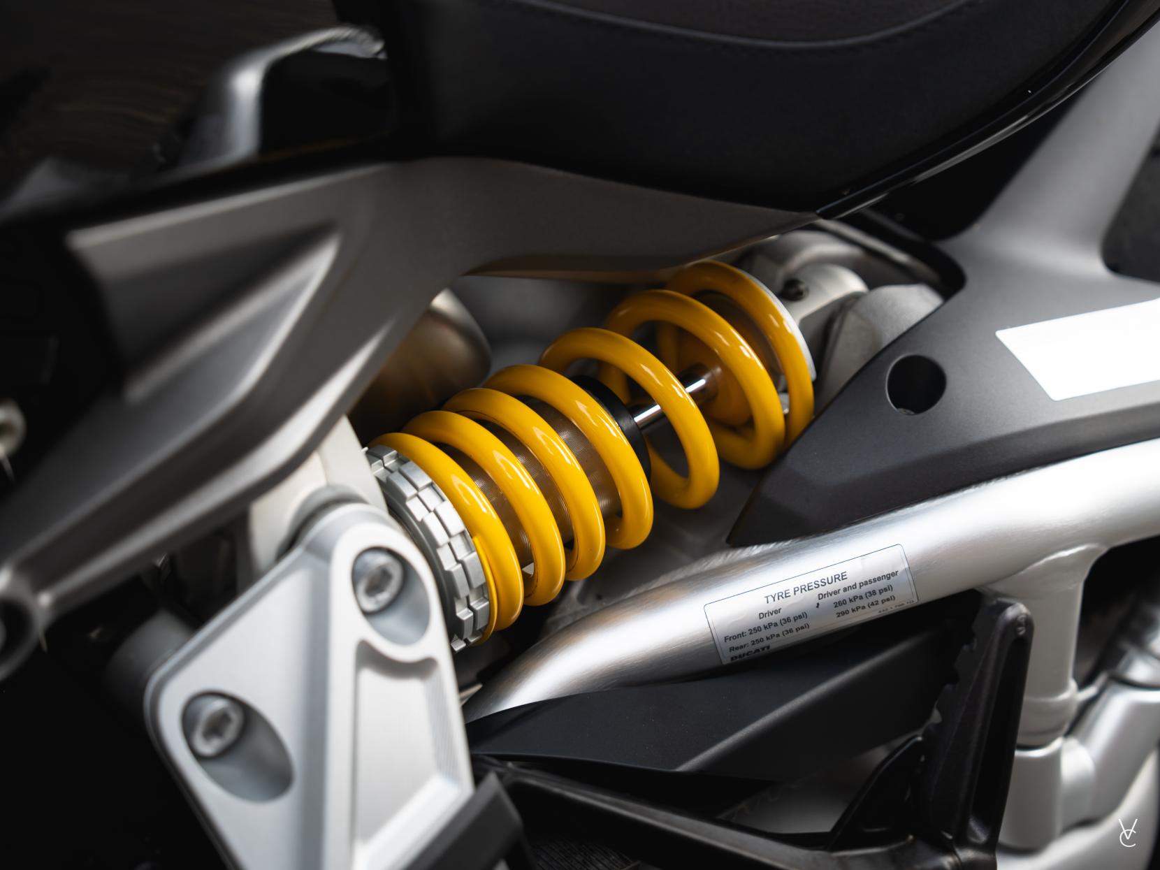 Ducati XDiavel 1262 S Custom Cruiser Petrol Manual Euro 4 (152 ps)