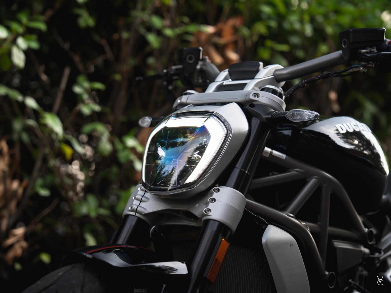Ducati XDiavel 1262 S Custom Cruiser Petrol Manual Euro 4 (152 ps)
