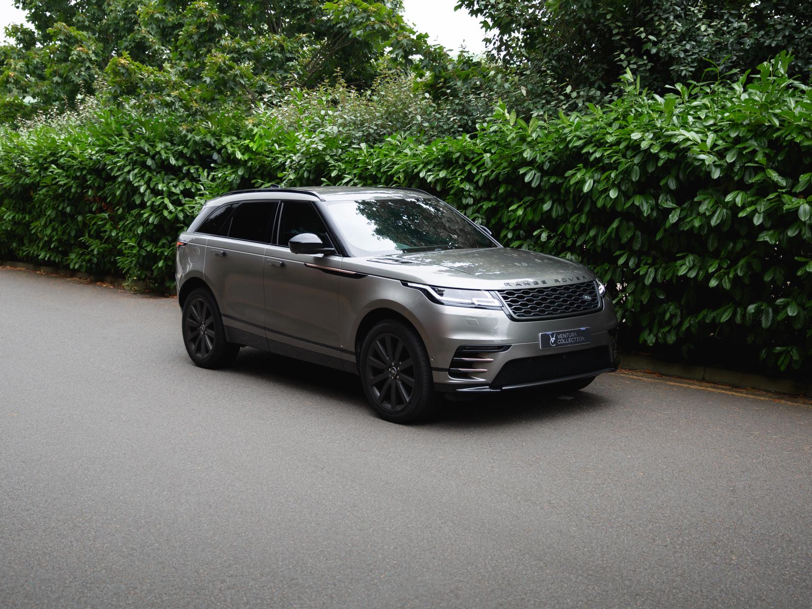 Land Rover Range Rover Velar 2.0 P250 R-Dynamic HSE SUV 5dr Petrol Auto 4WD Euro 6 (s/s) (250 bhp)