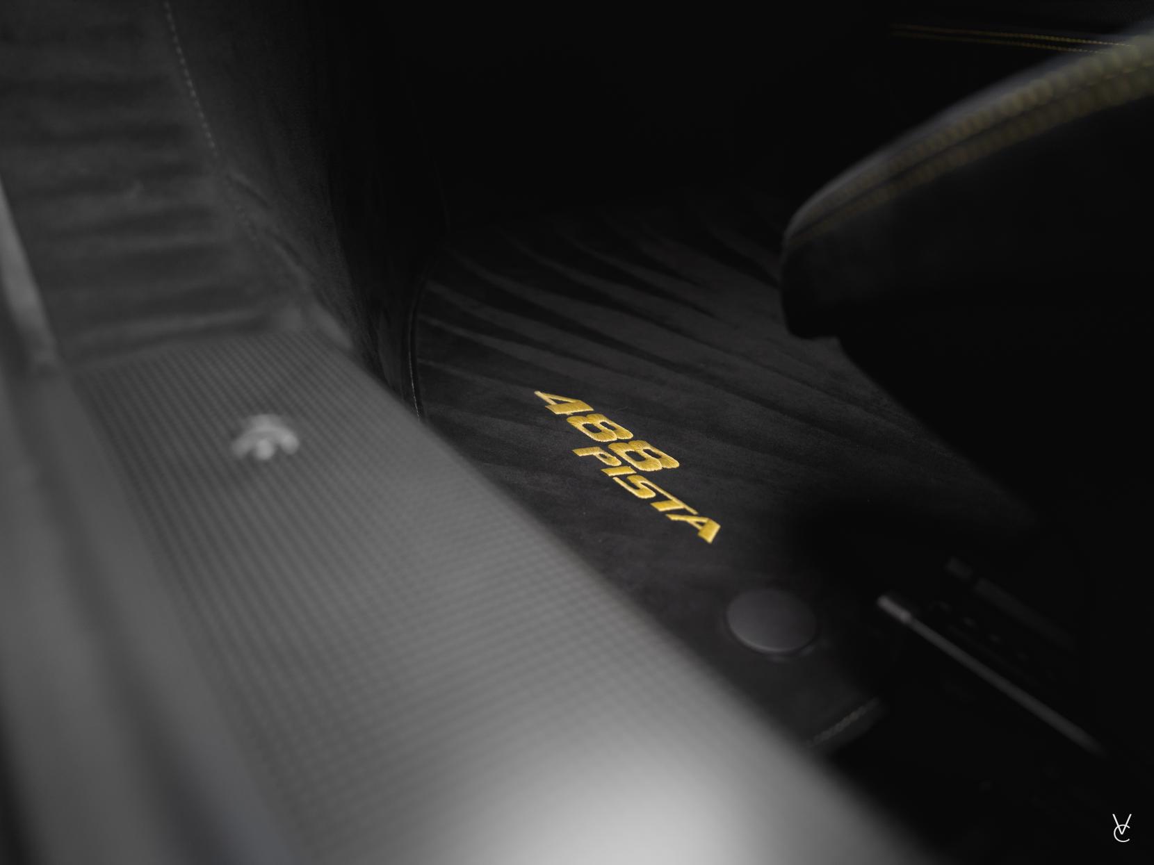Ferrari 488 Pista 3.9T V8 Coupe 2dr Petrol F1 DCT Euro 6 (s/s) (720 ps)