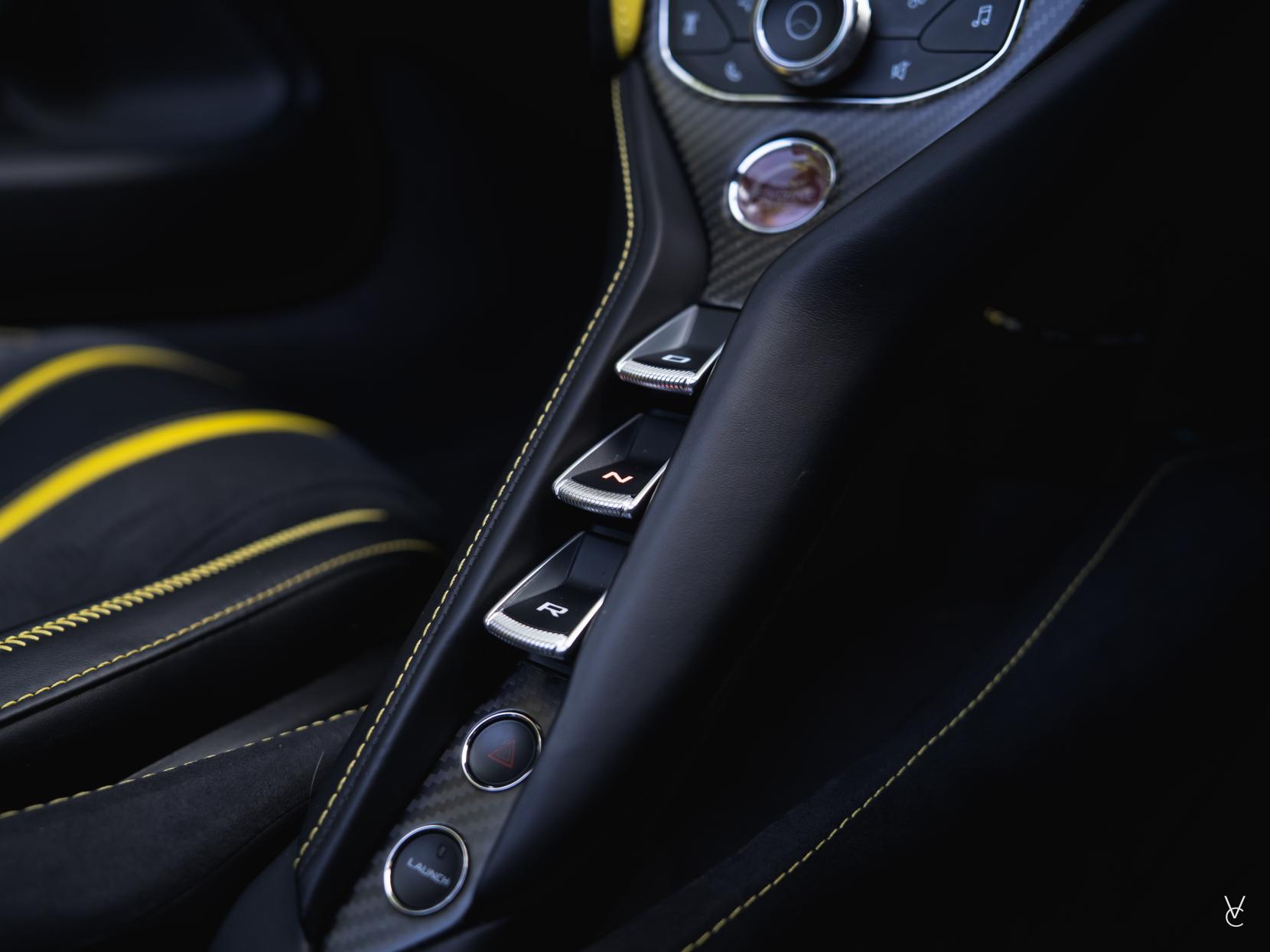 McLaren 720S 4.0T V8 Spider 2dr Petrol SSG Euro 6 (s/s) (720 ps)