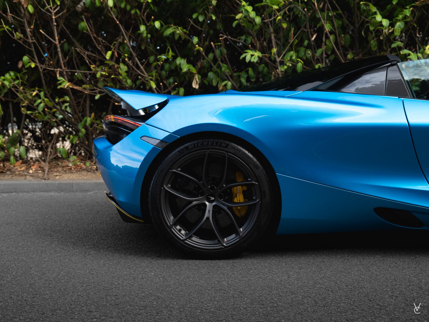 McLaren 720S 4.0T V8 Spider 2dr Petrol SSG Euro 6 (s/s) (720 ps)