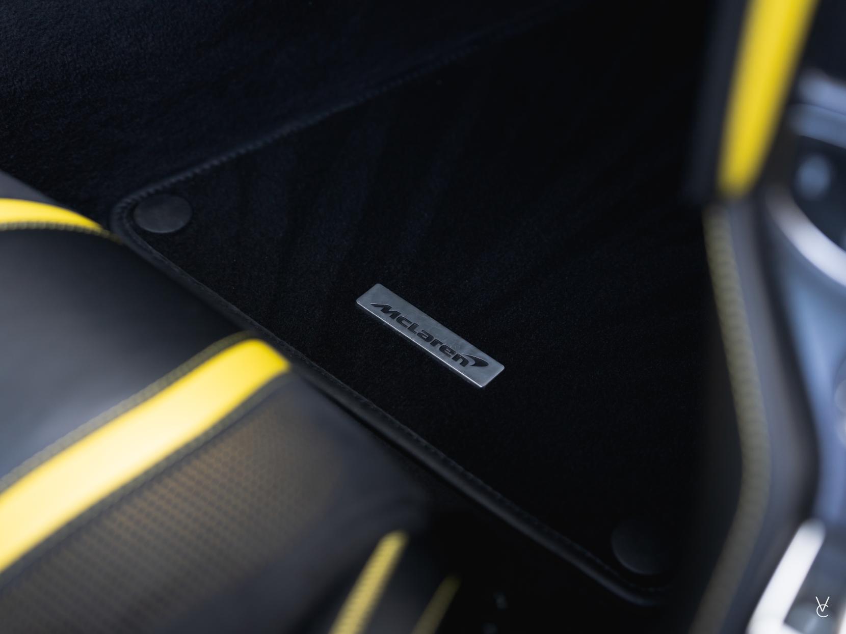 McLaren 720S 4.0T V8 Spider 2dr Petrol SSG Euro 6 (s/s) (720 ps)