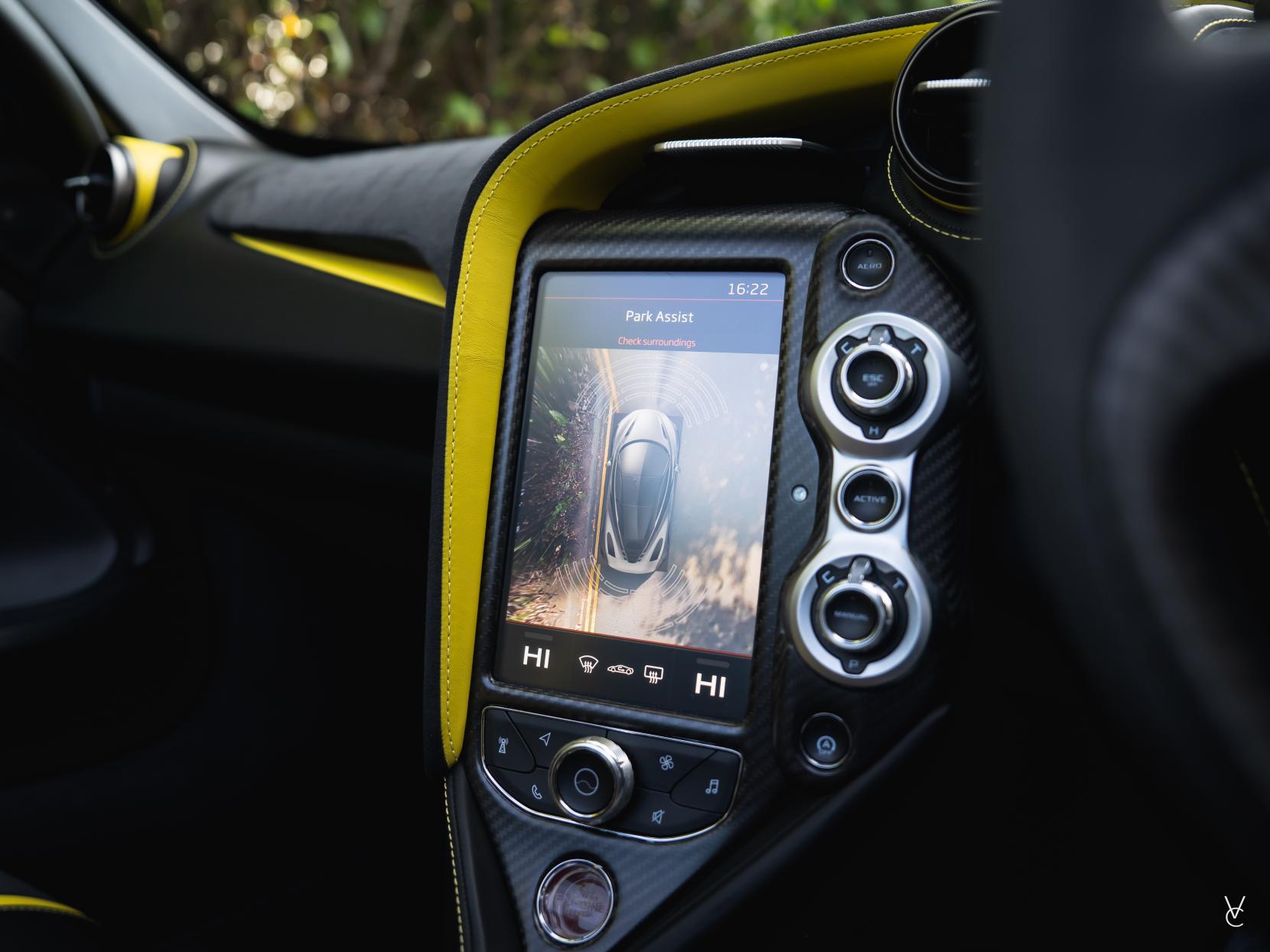 McLaren 720S 4.0T V8 Spider 2dr Petrol SSG Euro 6 (s/s) (720 ps)