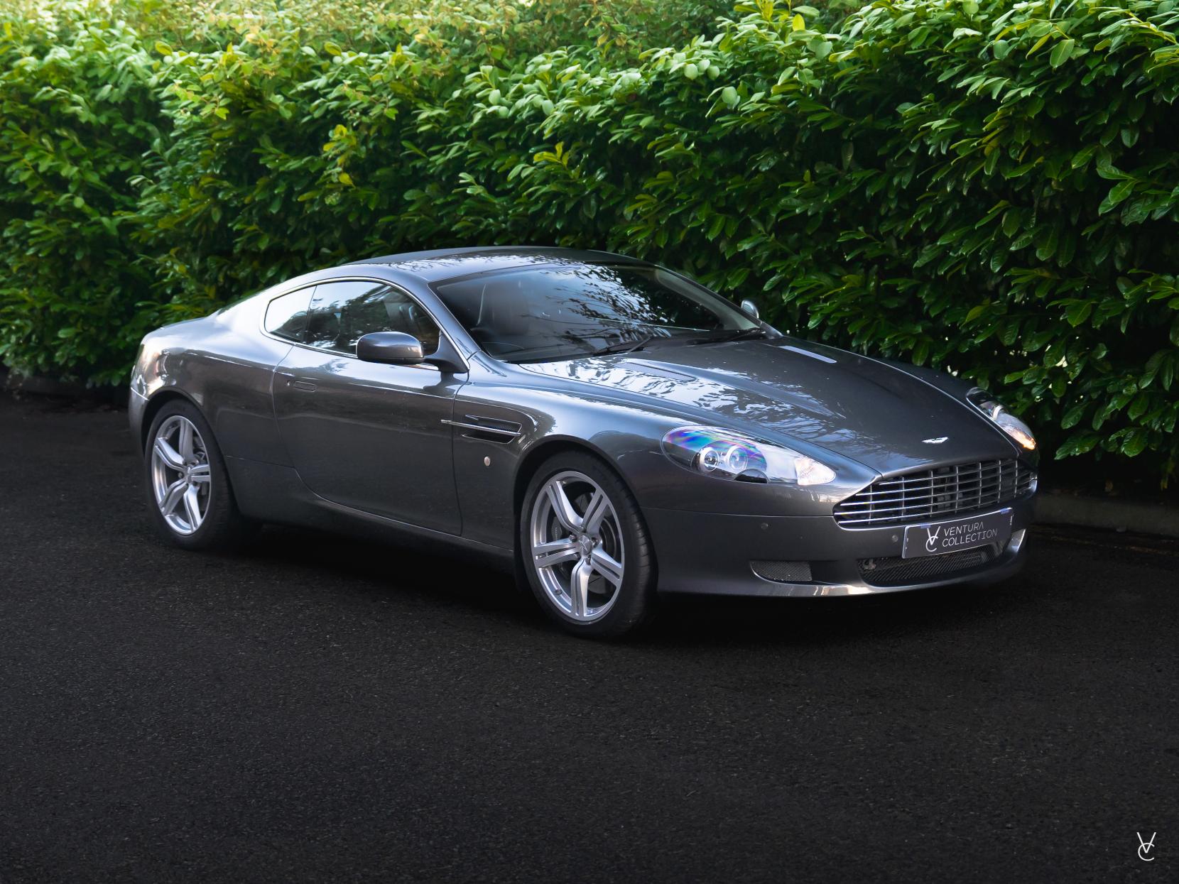 Aston Martin DB9 6.0 V12 Coupe 2dr Petrol T-TronicII Euro 4 (470 bhp)