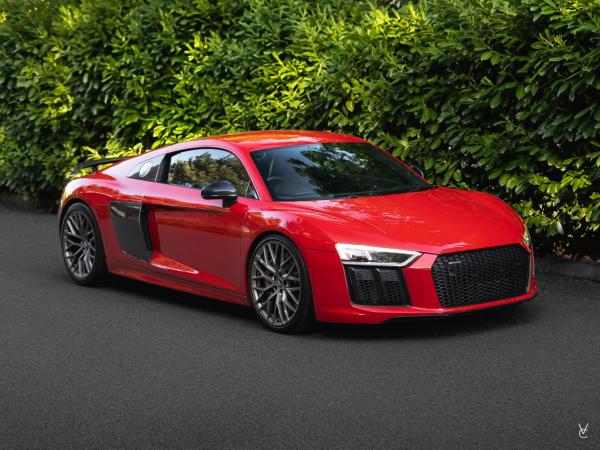 Audi R8 5.2 FSI V10 Plus Coupe 2dr Petrol S Tronic quattro Euro 6 (s/s) (610 ps)