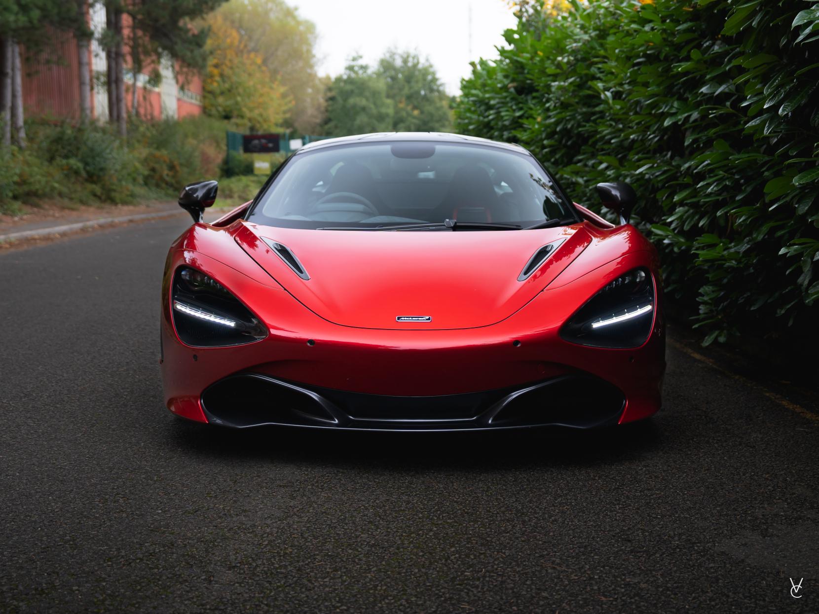 McLaren 720S 4.0T V8 Performance Coupe 2dr Petrol SSG Euro 6 (s/s) (720 ps)