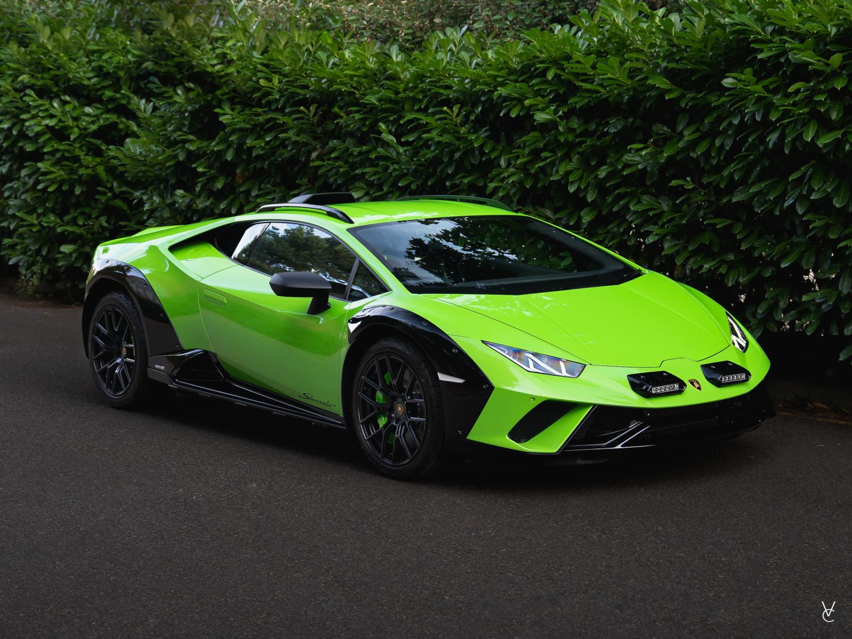 Lamborghini Huracan 5.2 V10 Sterrato Coupe 2dr Petrol LDF 4WD Euro 6 (s/s) (610 ps)