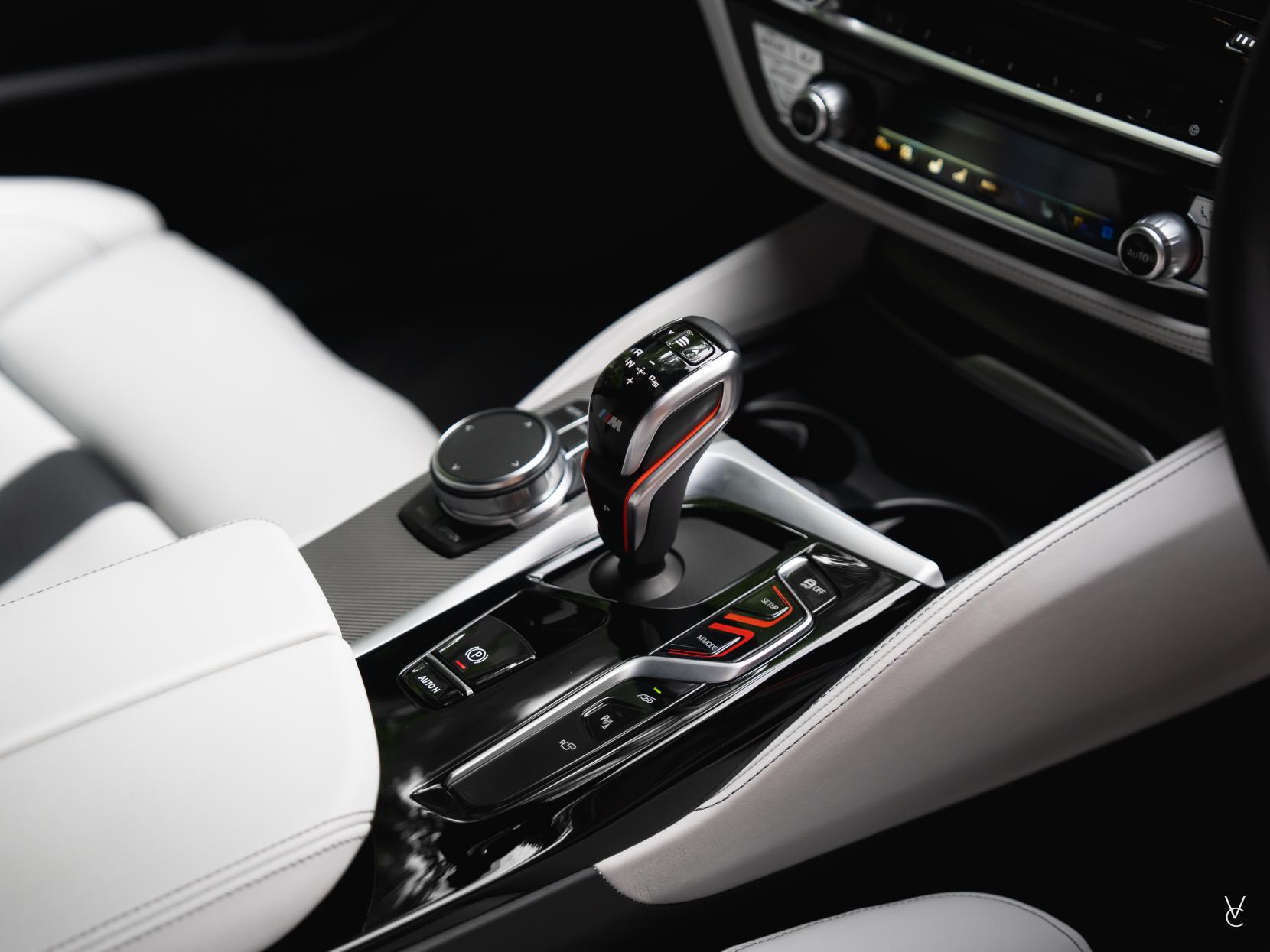 BMW M5 4.4i V8 Competition Saloon 4dr Petrol Steptronic xDrive Euro 6 (s/s) (625 ps)