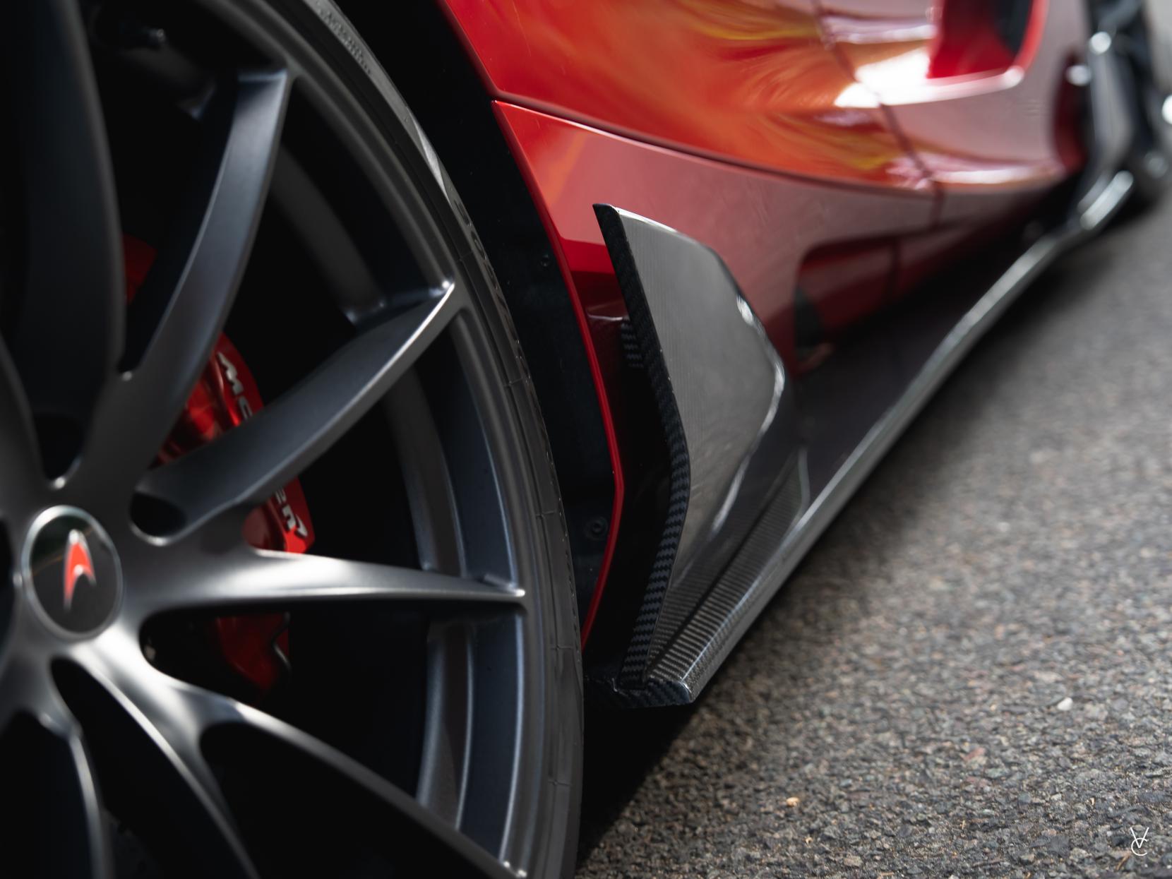 McLaren 720S 4.0T V8 Coupe 2dr Petrol SSG Euro 6 (s/s) (720 ps)
