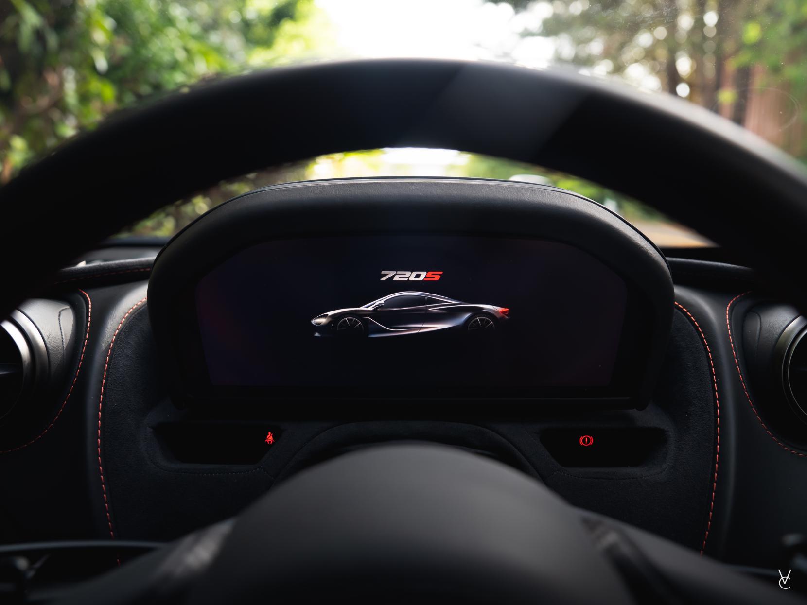 McLaren 720S 4.0T V8 Coupe 2dr Petrol SSG Euro 6 (s/s) (720 ps)