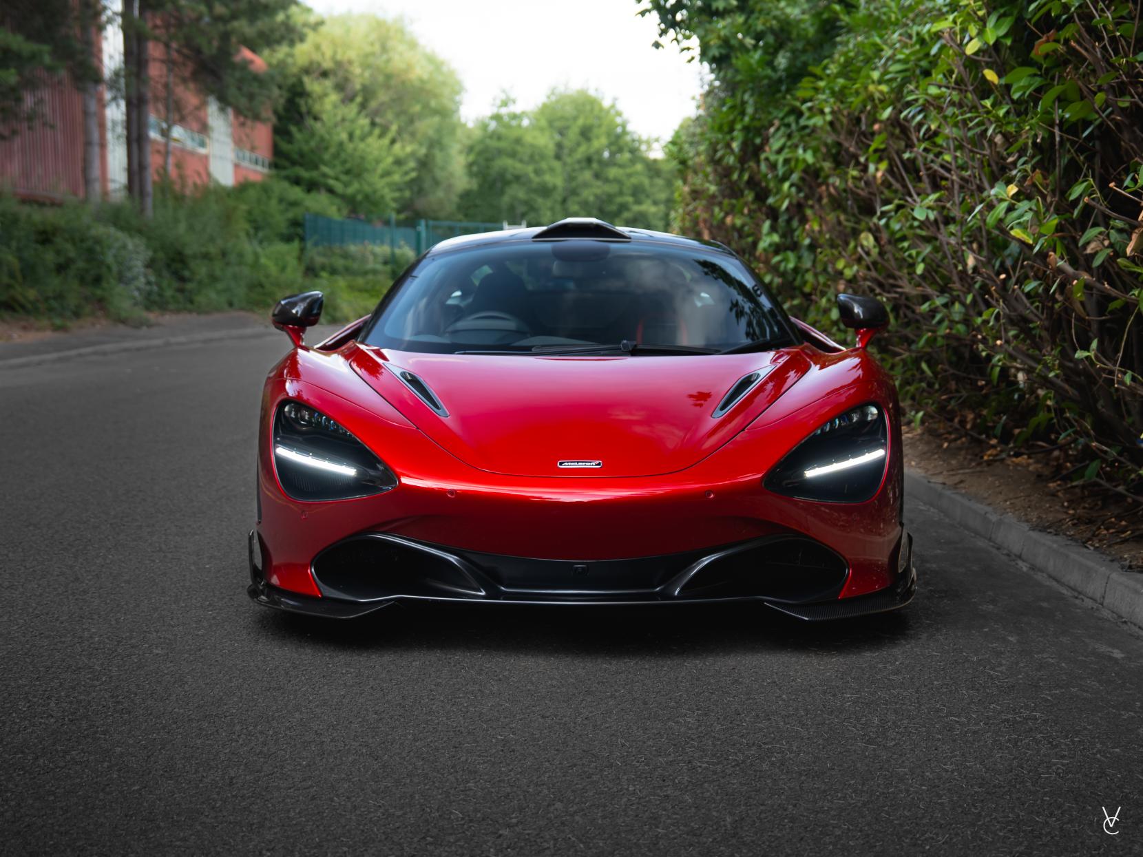 McLaren 720S 4.0T V8 Coupe 2dr Petrol SSG Euro 6 (s/s) (720 ps)