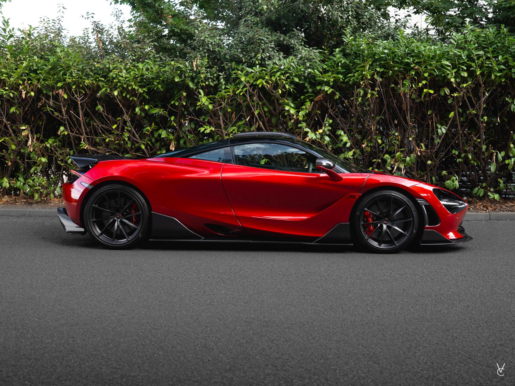 McLaren 720S 4.0T V8 Coupe 2dr Petrol SSG Euro 6 (s/s) (720 ps)
