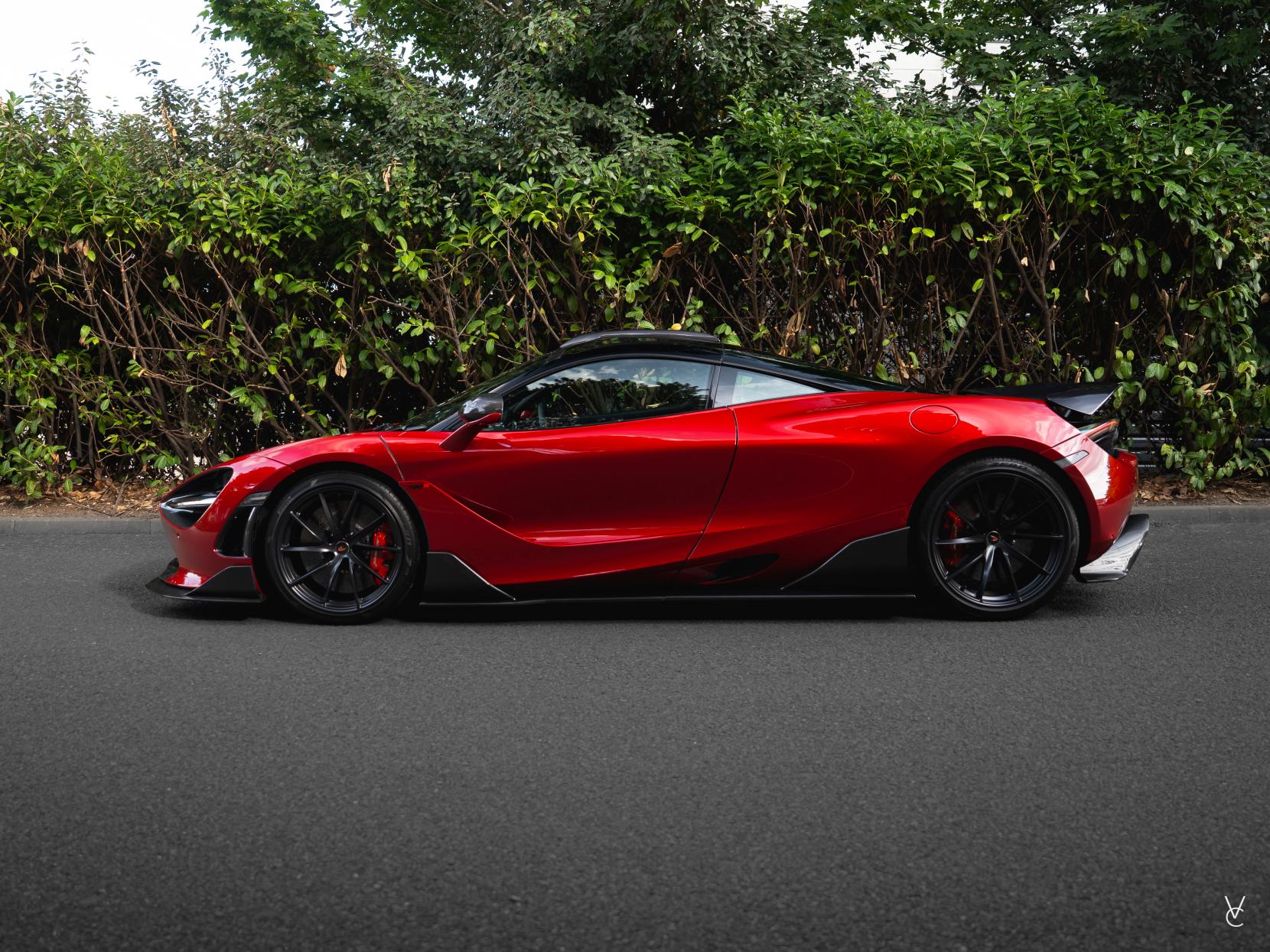 McLaren 720S 4.0T V8 Coupe 2dr Petrol SSG Euro 6 (s/s) (720 ps)