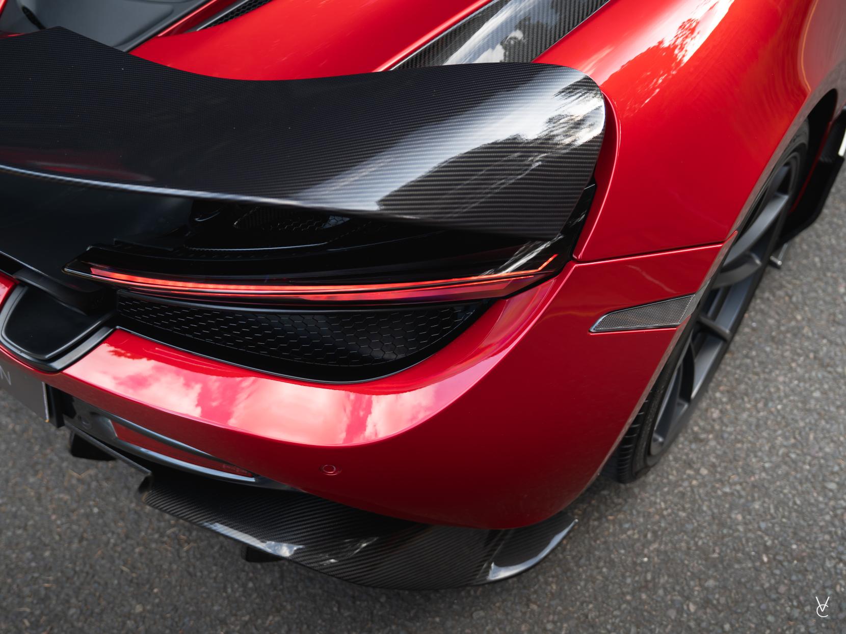 McLaren 720S 4.0T V8 Coupe 2dr Petrol SSG Euro 6 (s/s) (720 ps)