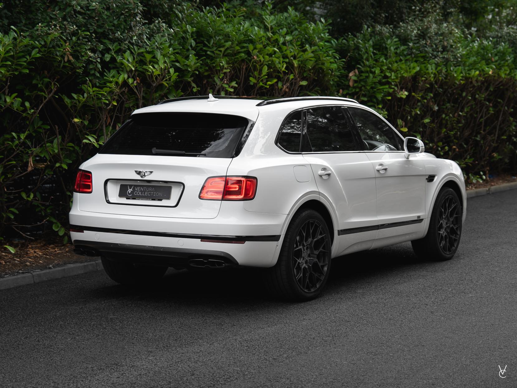 Bentley Bentayga 4.0 V8 SUV 5dr Petrol Auto 4WD Euro 6 (s/s) (550 ps)