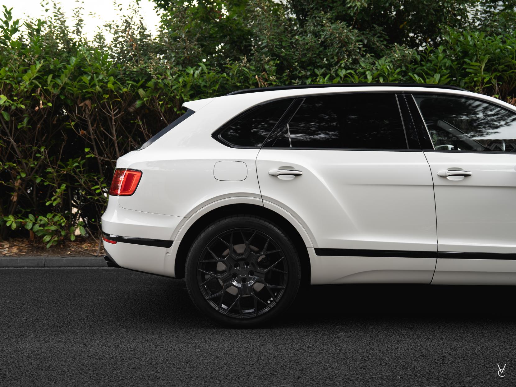 Bentley Bentayga 4.0 V8 SUV 5dr Petrol Auto 4WD Euro 6 (s/s) (550 ps)