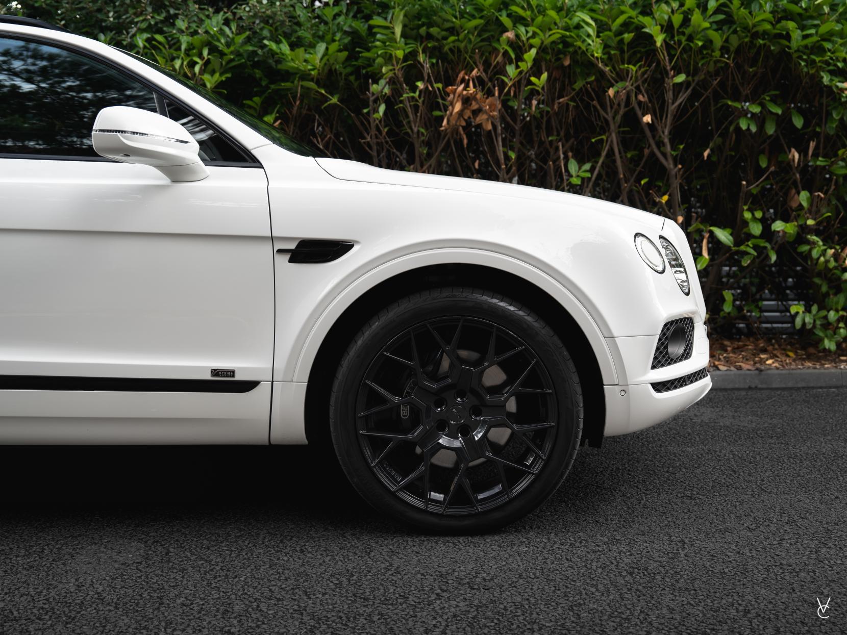 Bentley Bentayga 4.0 V8 SUV 5dr Petrol Auto 4WD Euro 6 (s/s) (550 ps)