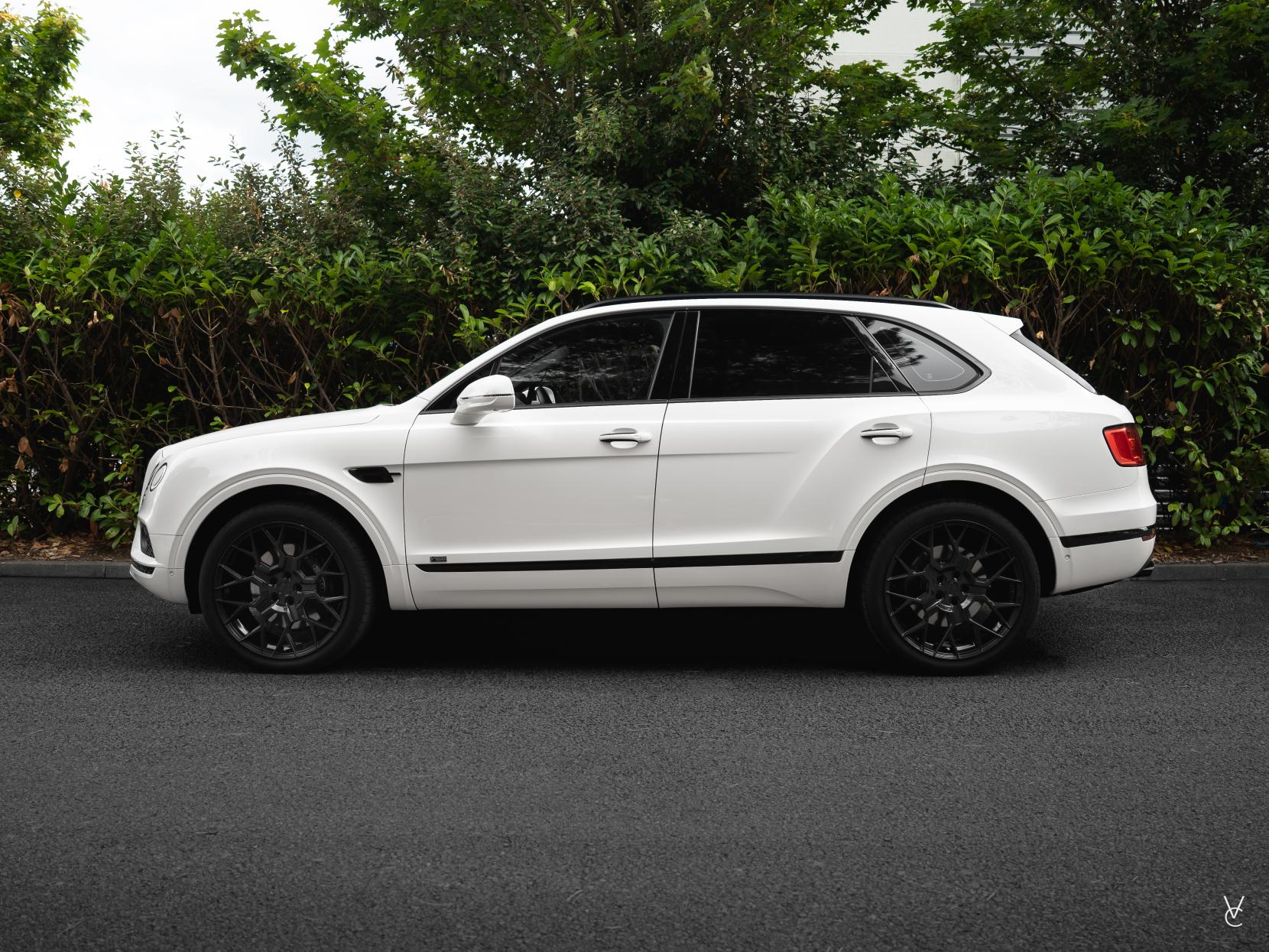 Bentley Bentayga 4.0 V8 SUV 5dr Petrol Auto 4WD Euro 6 (s/s) (550 ps)