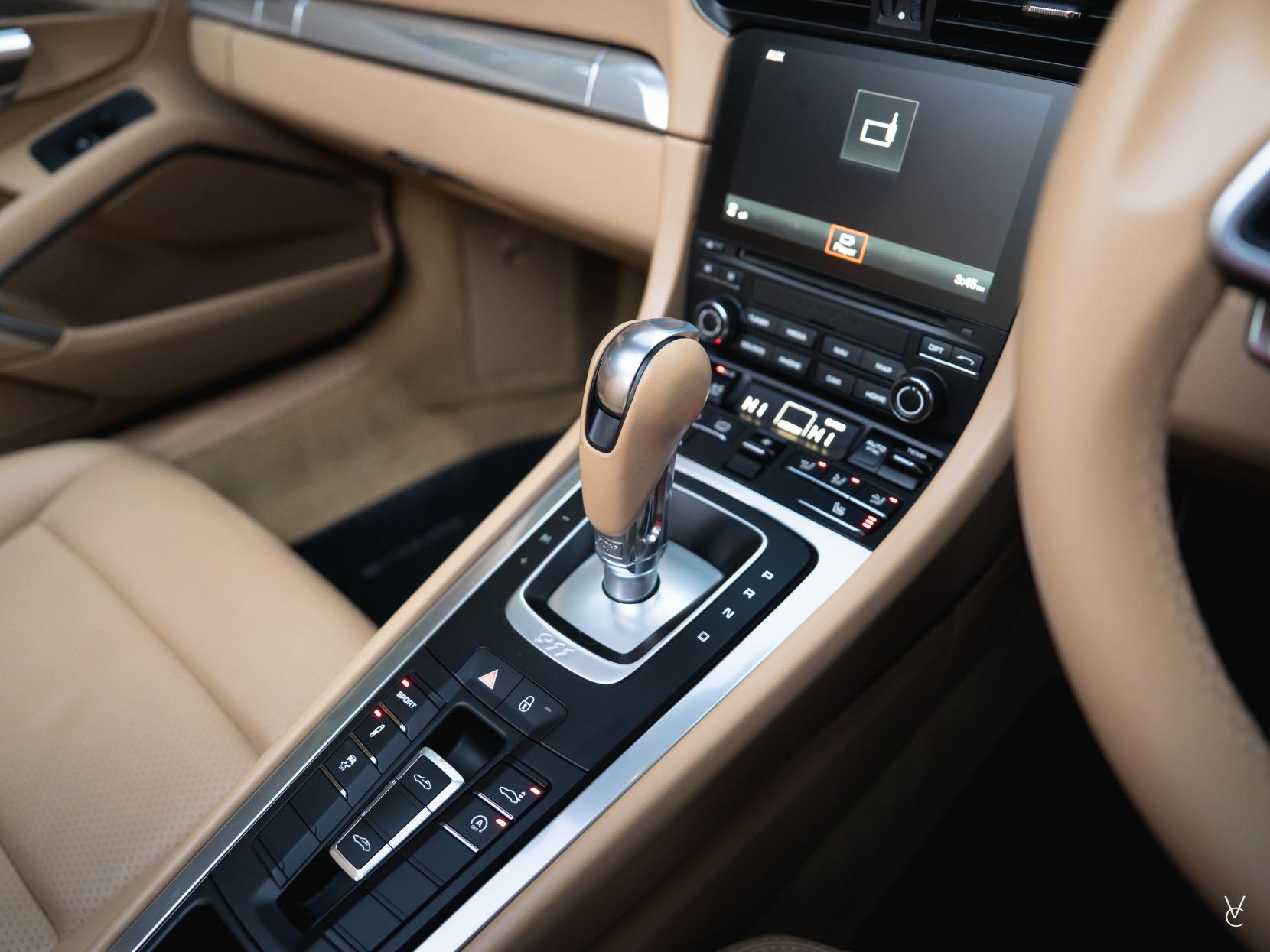 Porsche 911 3.0T 991 4 Targa 2dr Petrol PDK 4WD Euro 6 (s/s) (370 ps)