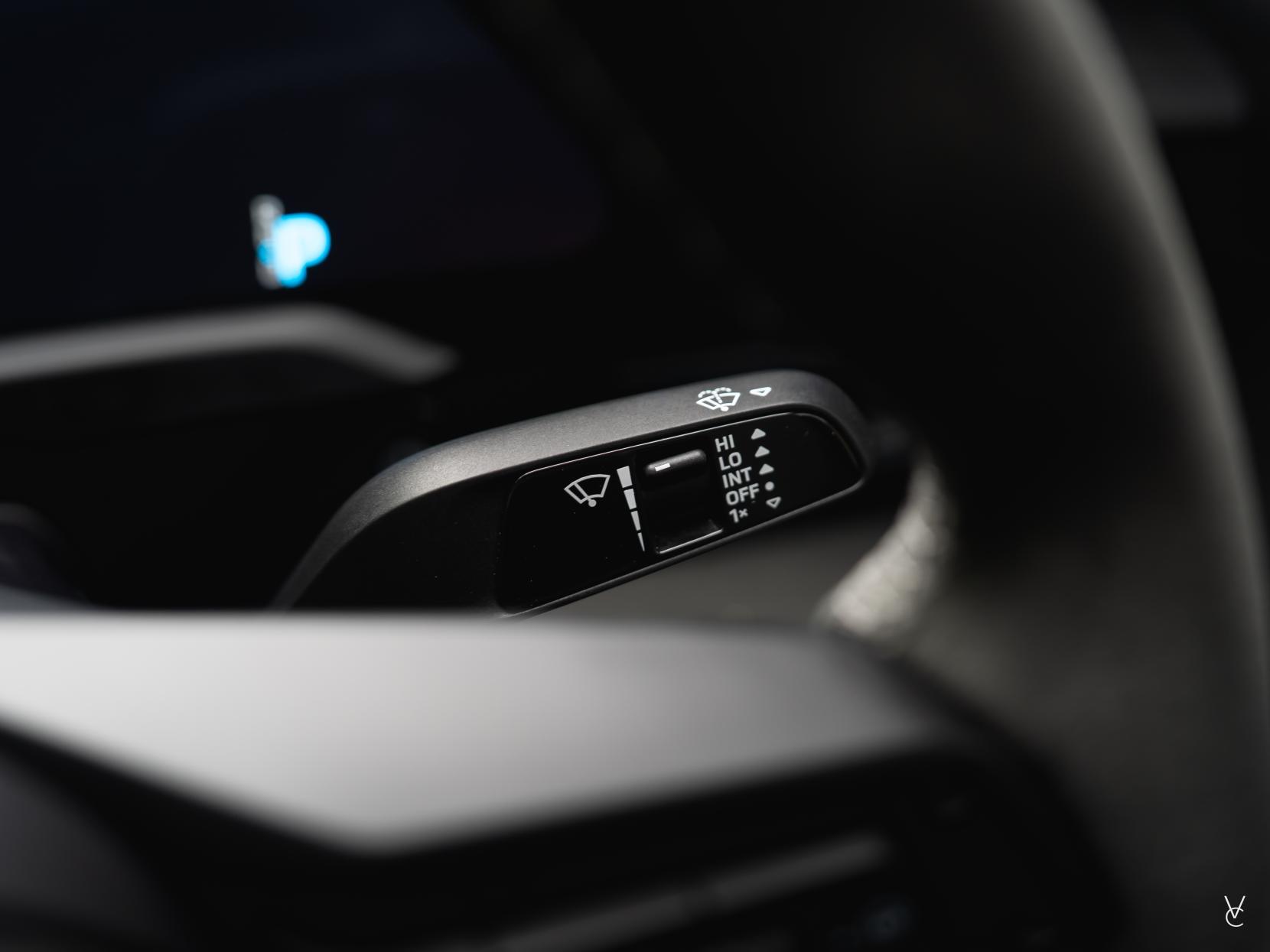 Porsche Taycan Performance Plus 93.4kWh GTS Saloon 4dr Electric Auto 4WD (11kW Charger) (598 ps)