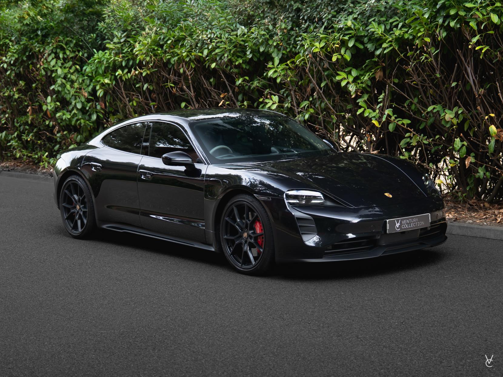 Porsche Taycan Performance Plus 93.4kWh GTS Saloon 4dr Electric Auto 4WD (11kW Charger) (598 ps)