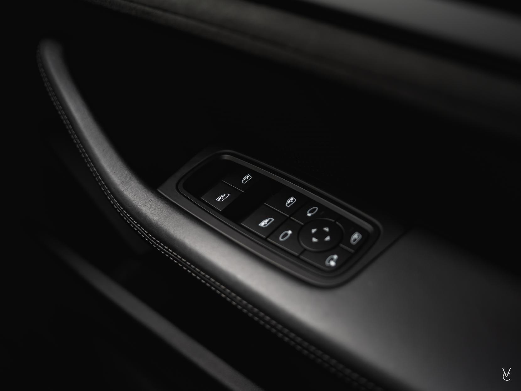 Porsche Taycan Performance Plus 93.4kWh GTS Saloon 4dr Electric Auto 4WD (11kW Charger) (598 ps)