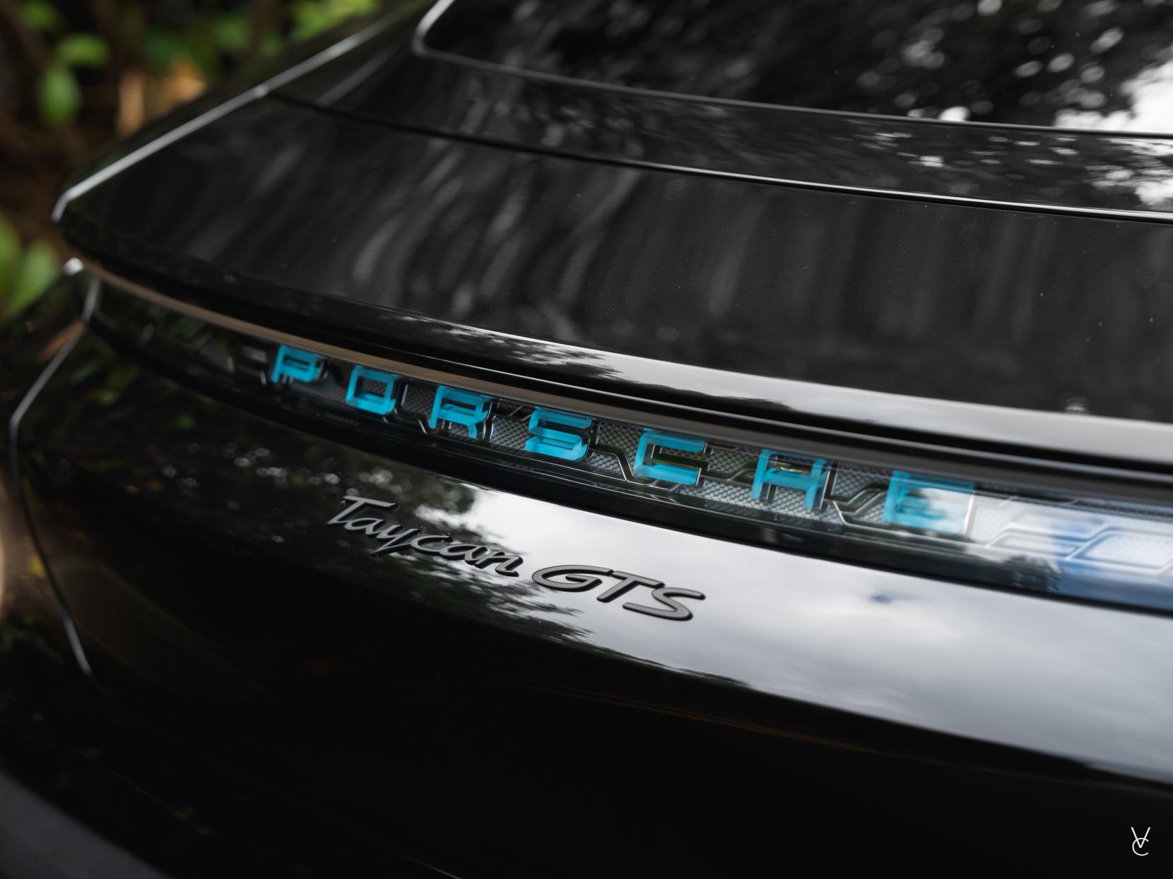 Porsche Taycan Performance Plus 93.4kWh GTS Saloon 4dr Electric Auto 4WD (11kW Charger) (598 ps)