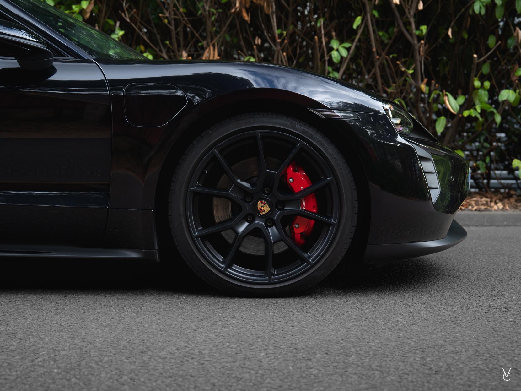 Porsche Taycan Performance Plus 93.4kWh GTS Saloon 4dr Electric Auto 4WD (11kW Charger) (598 ps)