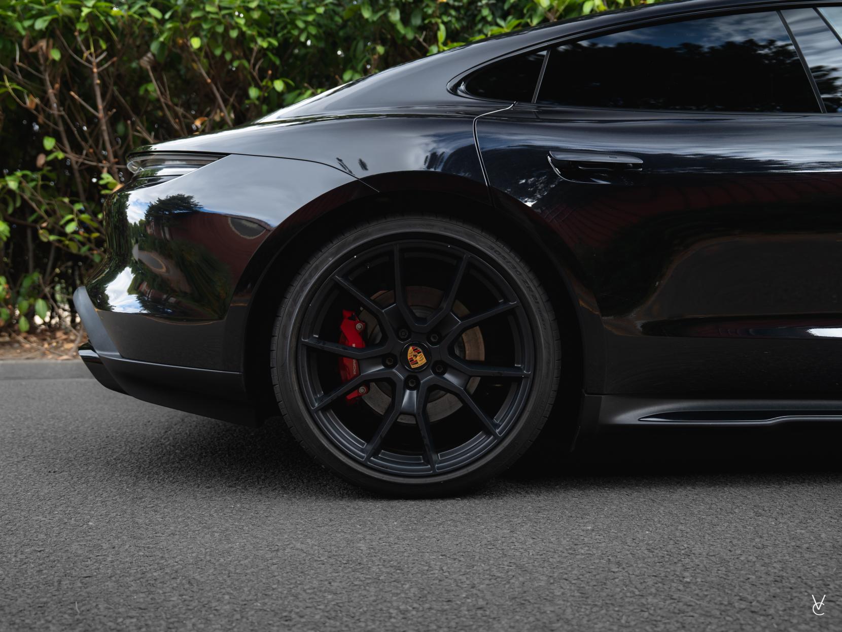 Porsche Taycan Performance Plus 93.4kWh GTS Saloon 4dr Electric Auto 4WD (11kW Charger) (598 ps)