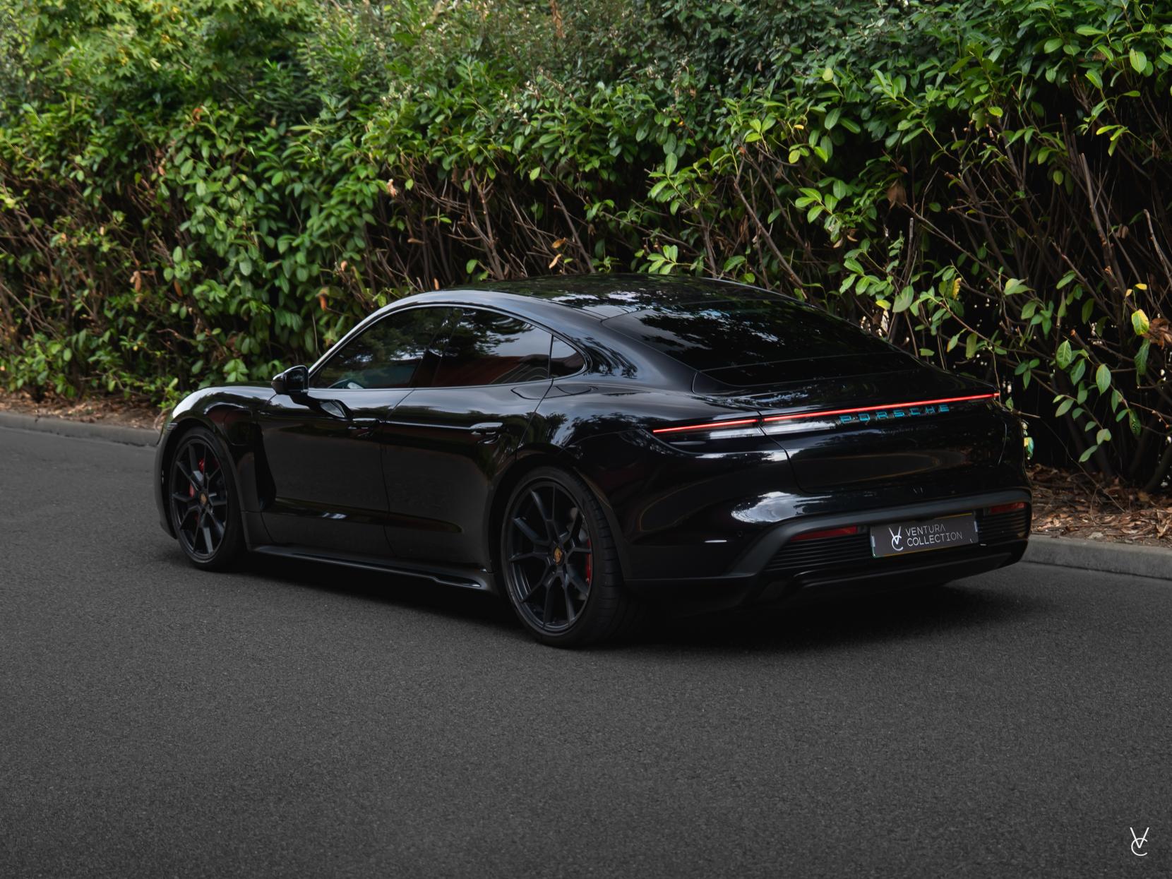Porsche Taycan Performance Plus 93.4kWh GTS Saloon 4dr Electric Auto 4WD (11kW Charger) (598 ps)