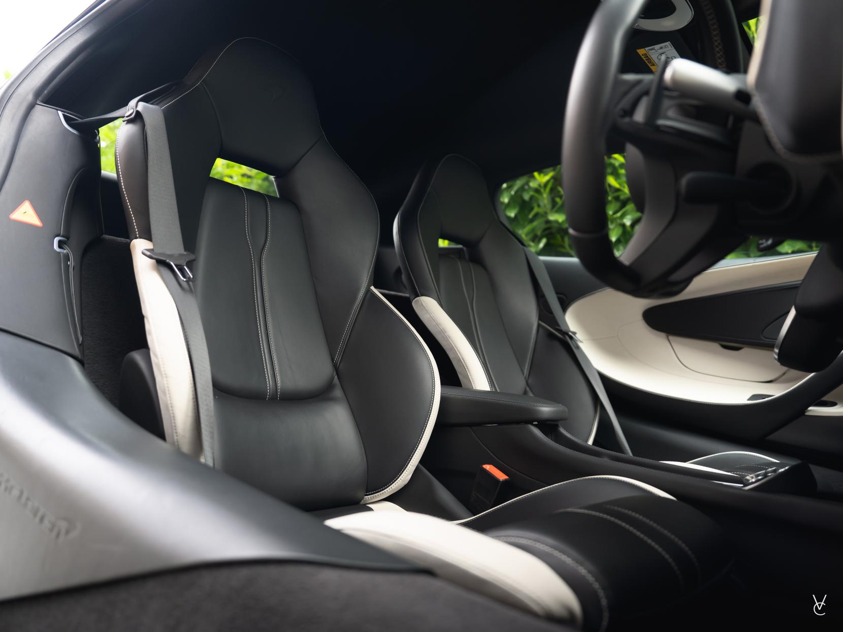 McLaren 570S 3.8T V8 Coupe 2dr Petrol SSG Euro 6 (s/s) (570 ps)