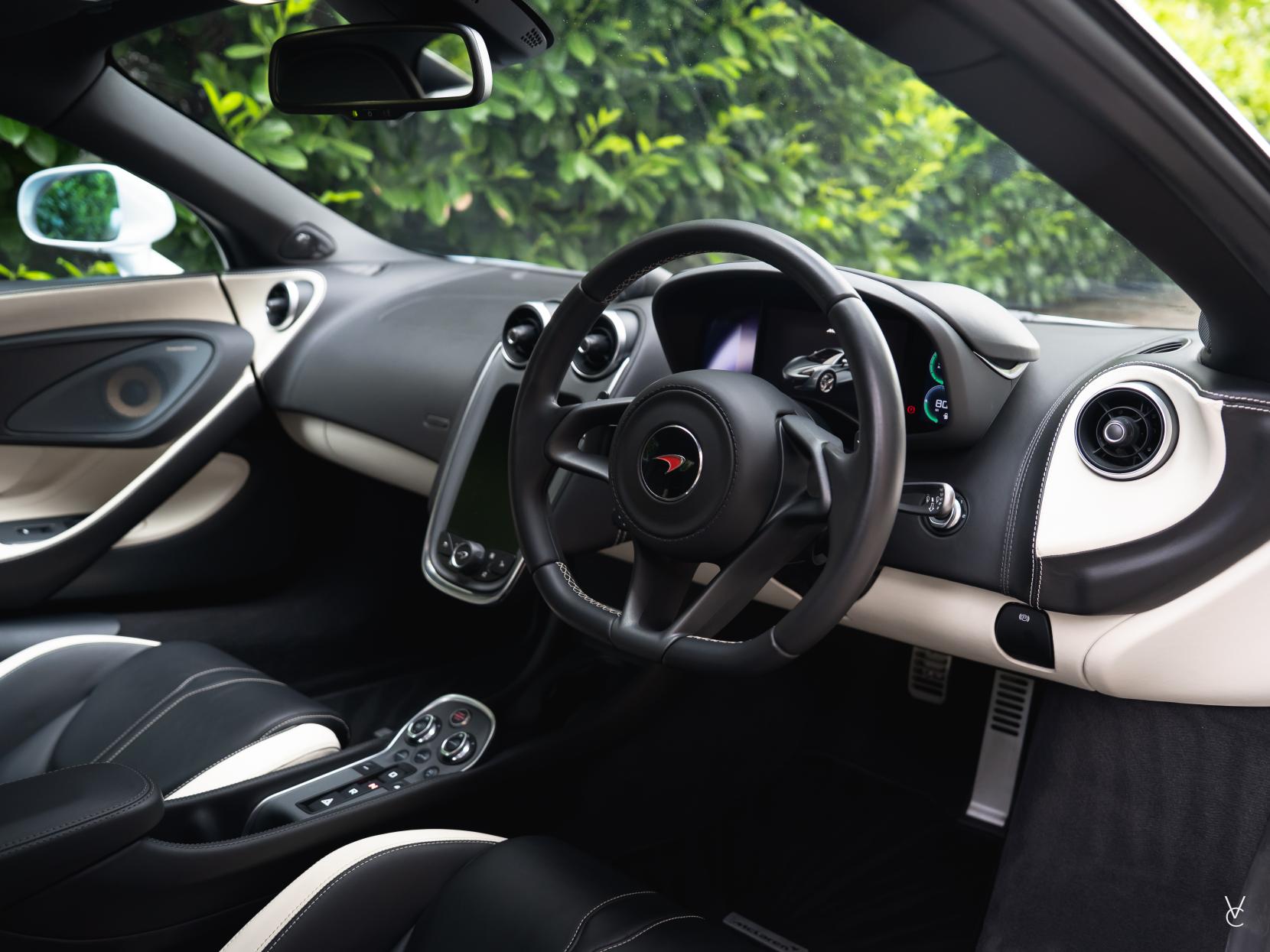 McLaren 570S 3.8T V8 Coupe 2dr Petrol SSG Euro 6 (s/s) (570 ps)