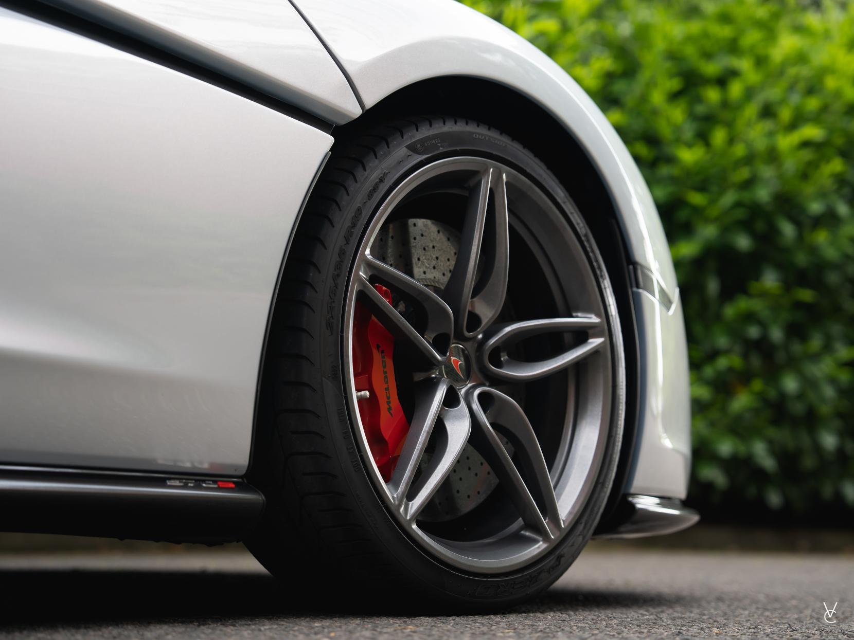 McLaren 570S 3.8T V8 Coupe 2dr Petrol SSG Euro 6 (s/s) (570 ps)